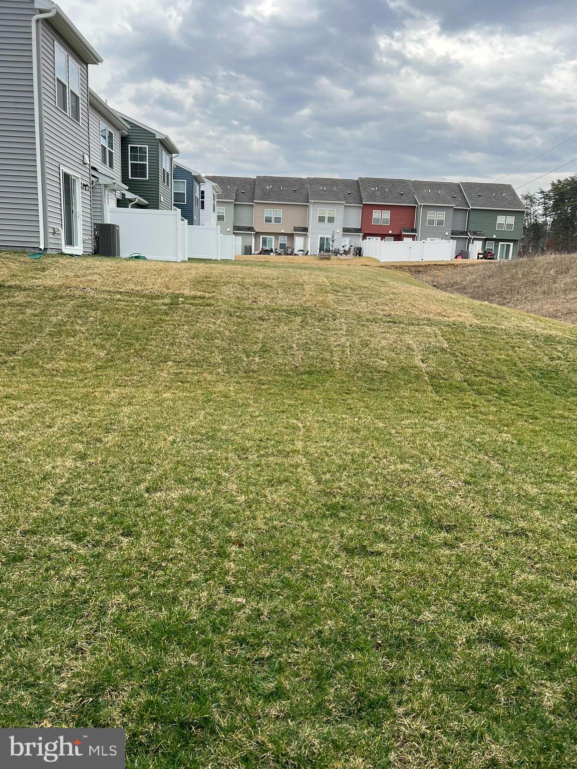 WHISPERING PINES - Residential Lease