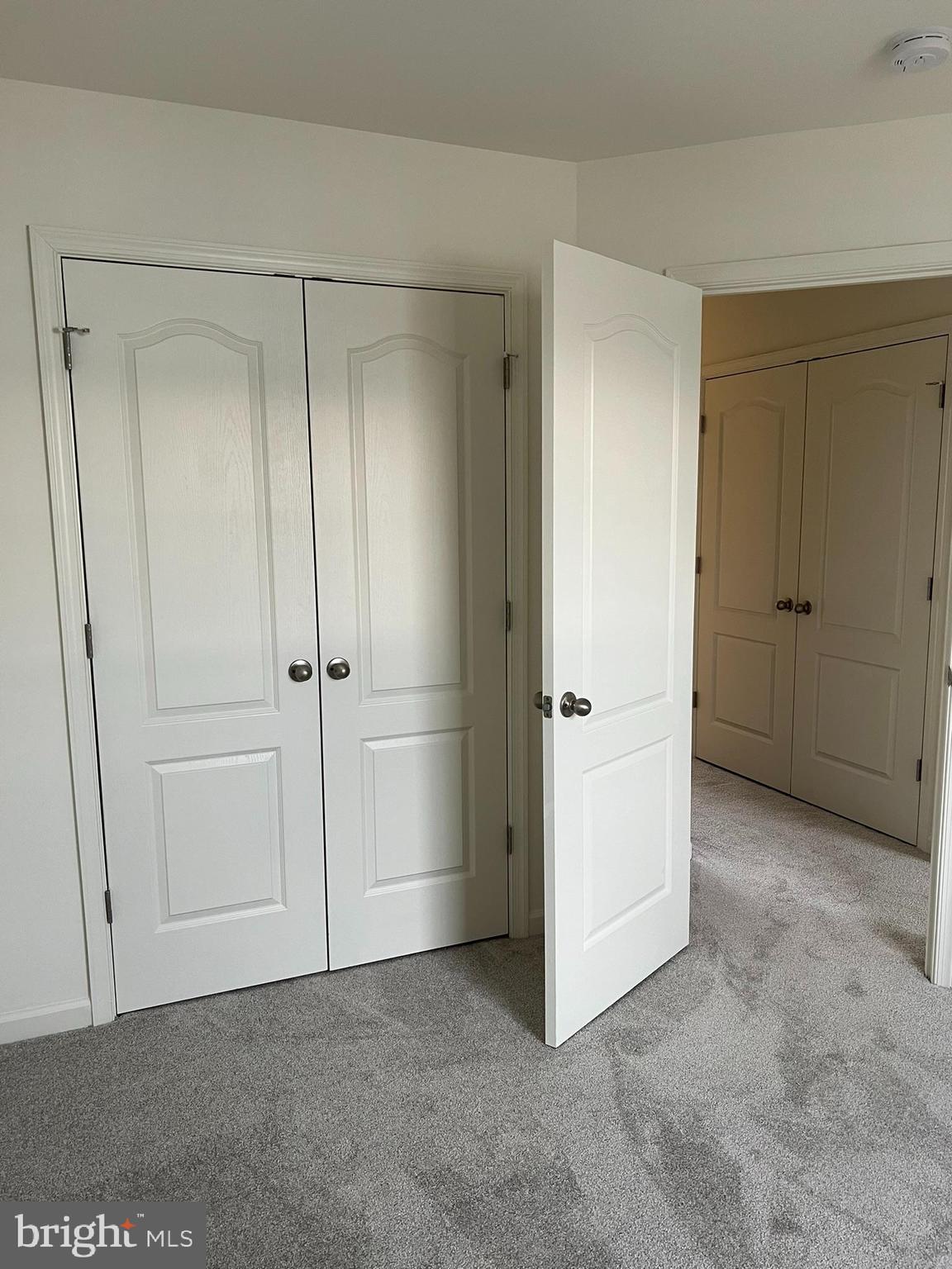 WHISPERING PINES - Residential Lease