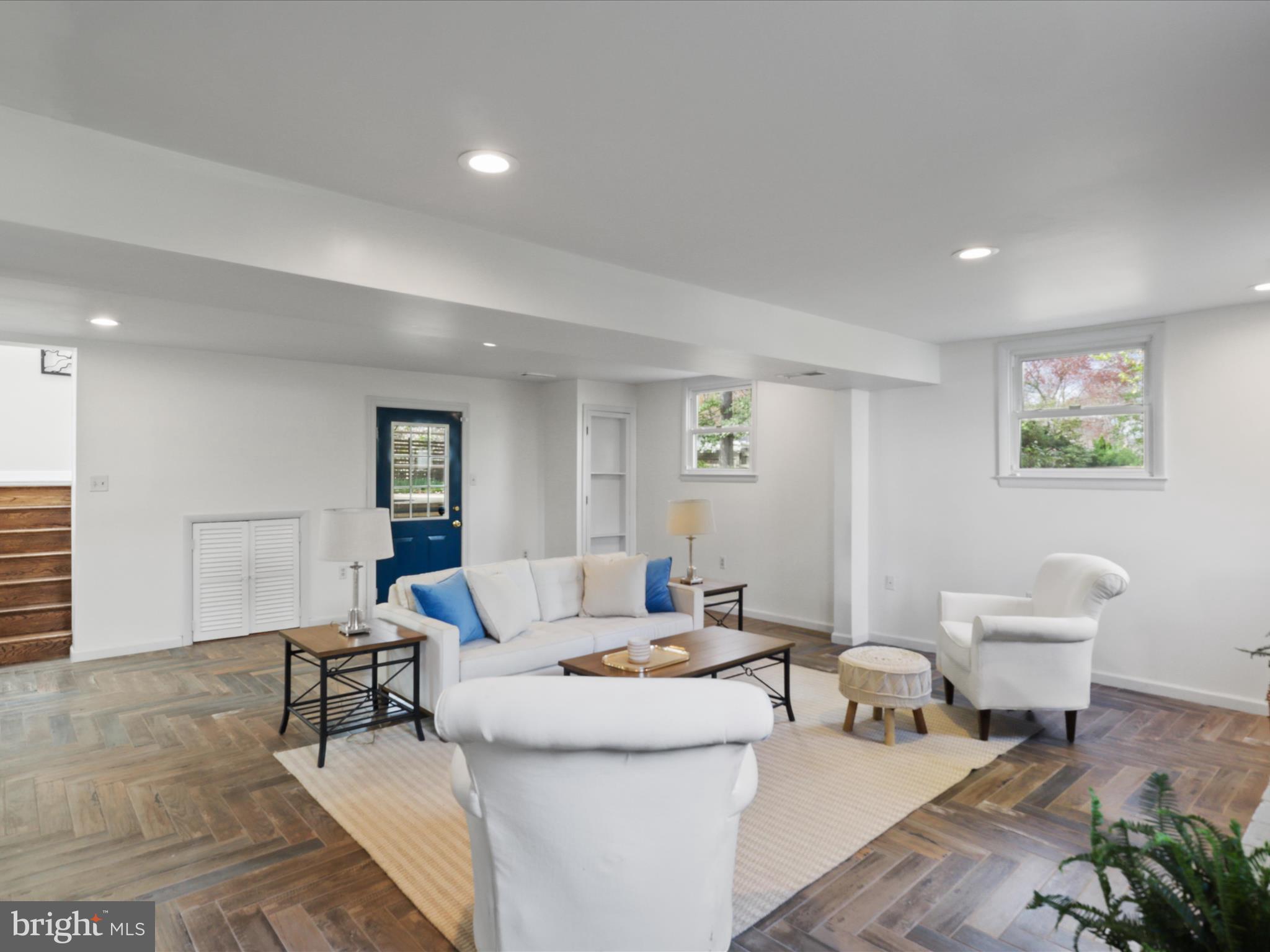 STRATFORD ON THE POTOMAC - Residential