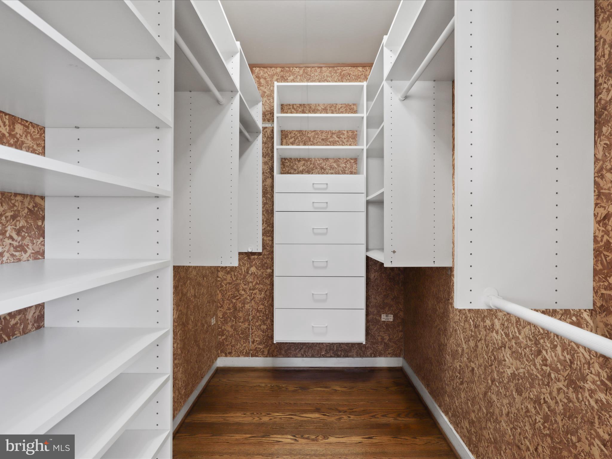 STRATFORD ON THE POTOMAC - Residential