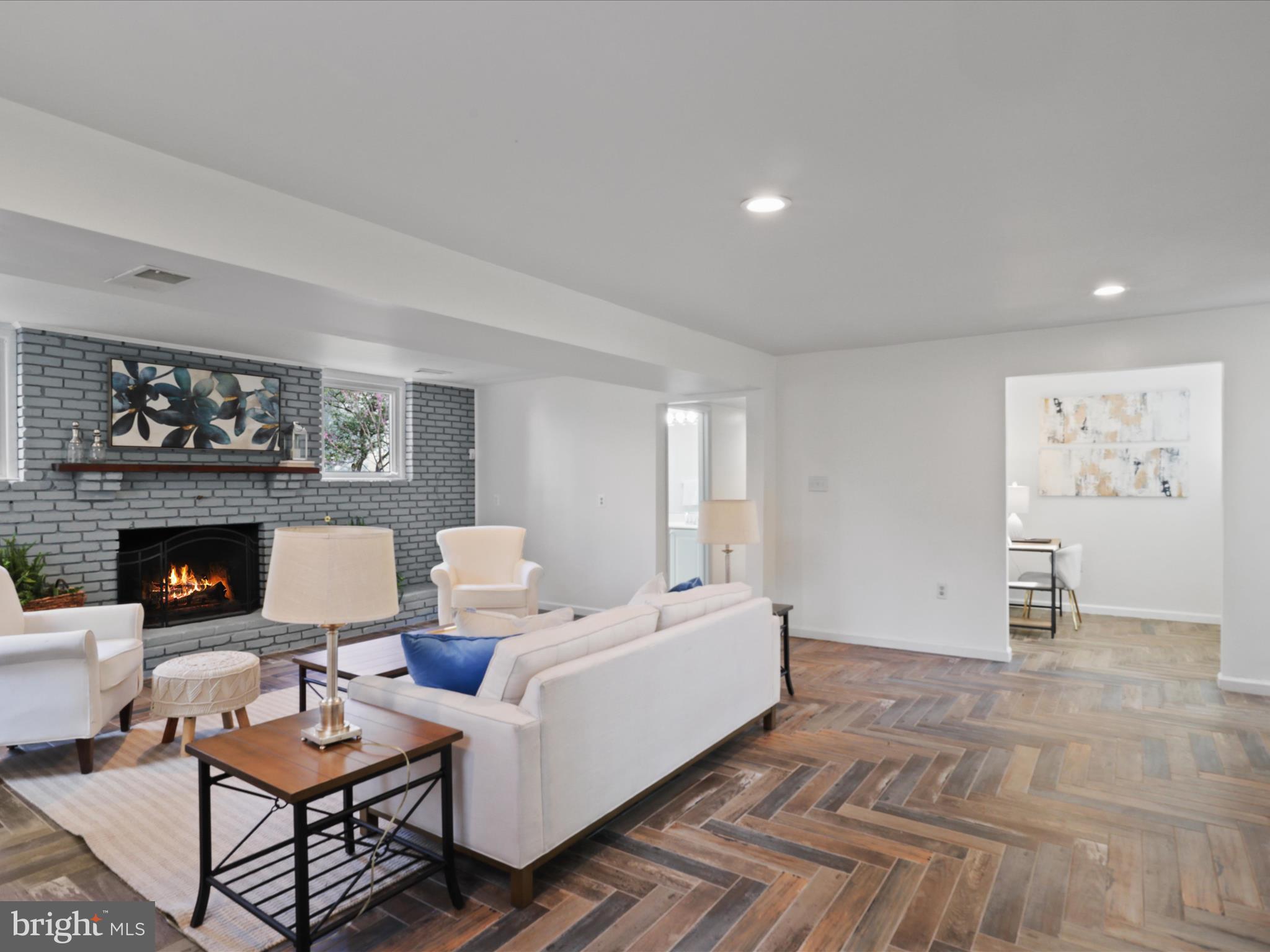 STRATFORD ON THE POTOMAC - Residential