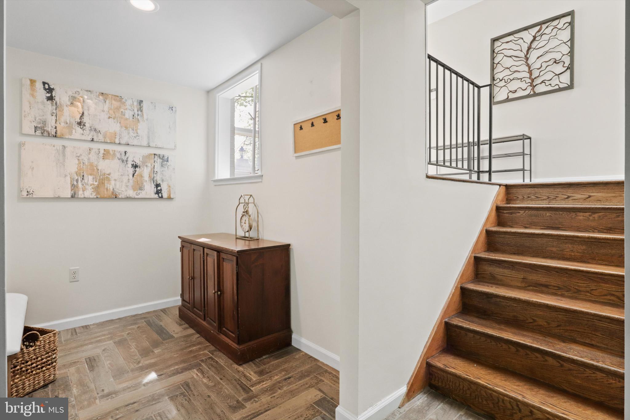 STRATFORD ON THE POTOMAC - Residential