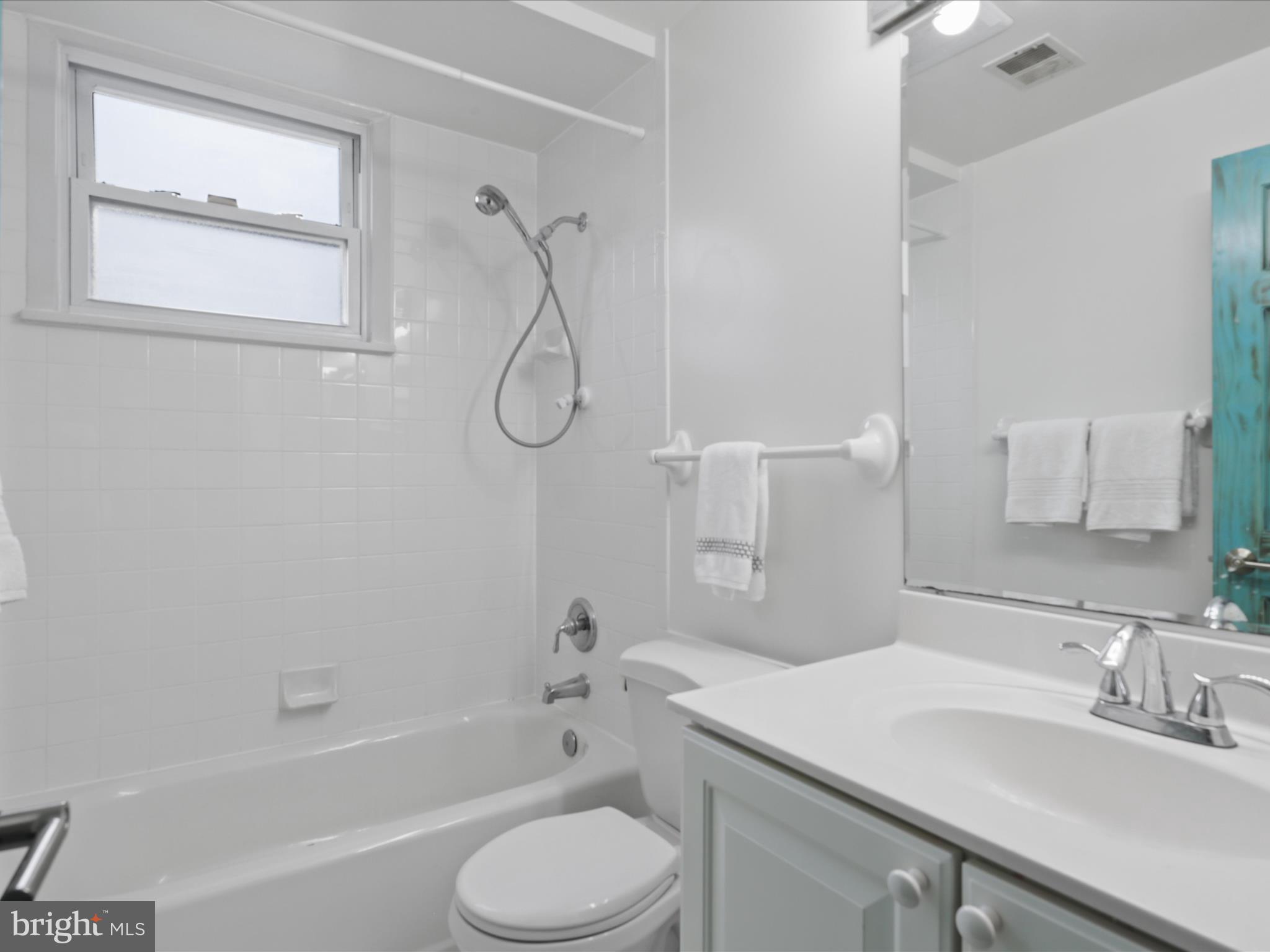 STRATFORD ON THE POTOMAC - Residential