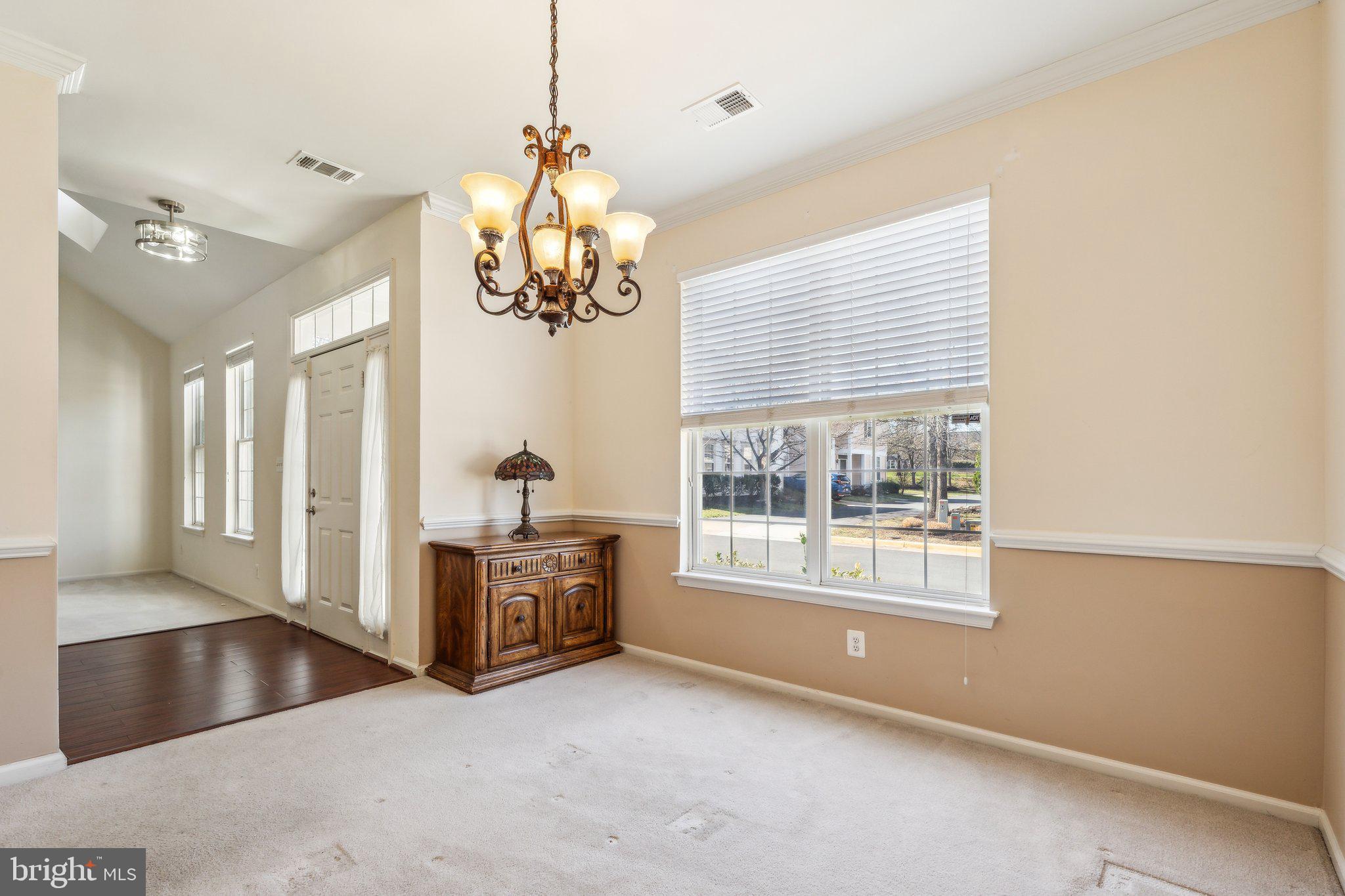 ASHBURN FARM - Residential