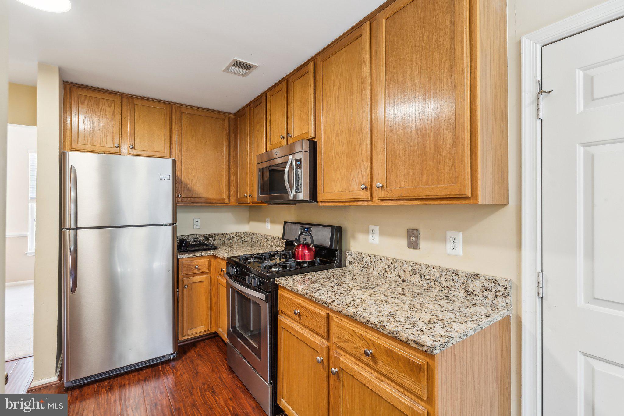 ASHBURN FARM - Residential