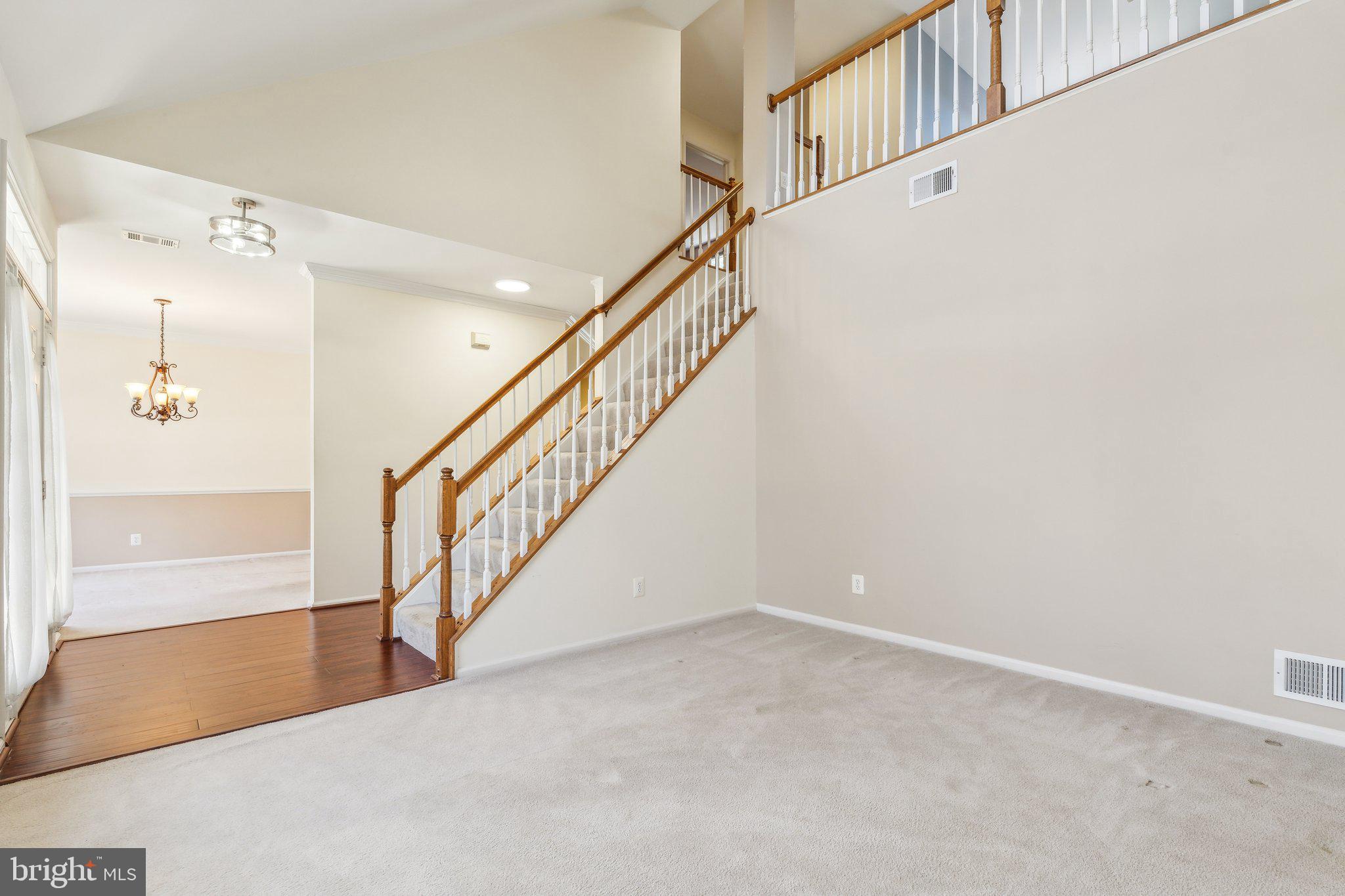 ASHBURN FARM - Residential