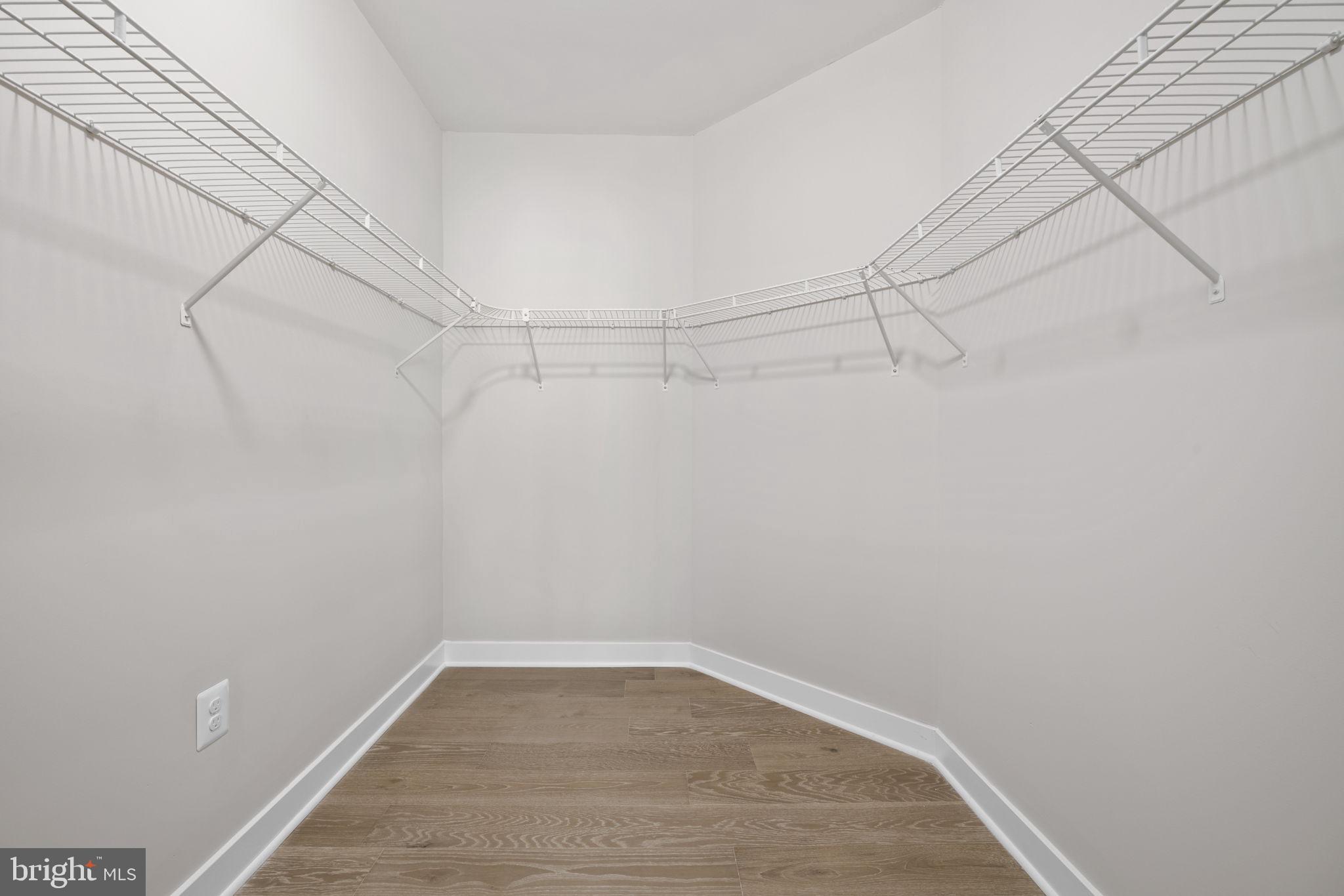 BIRCHWOOD - Residential