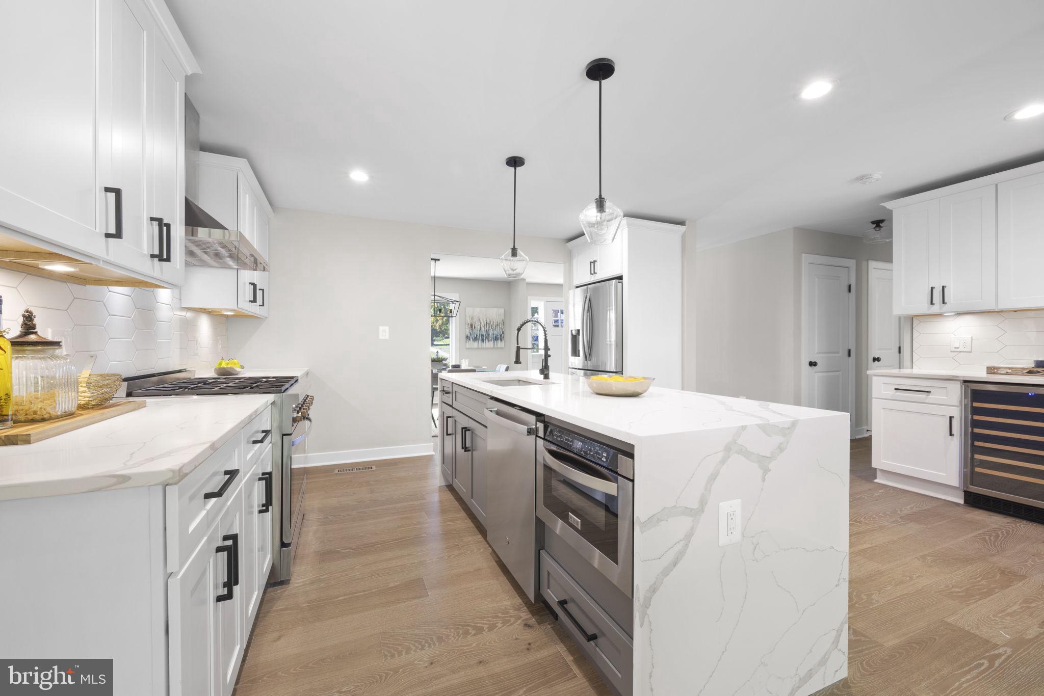 BIRCHWOOD - Residential