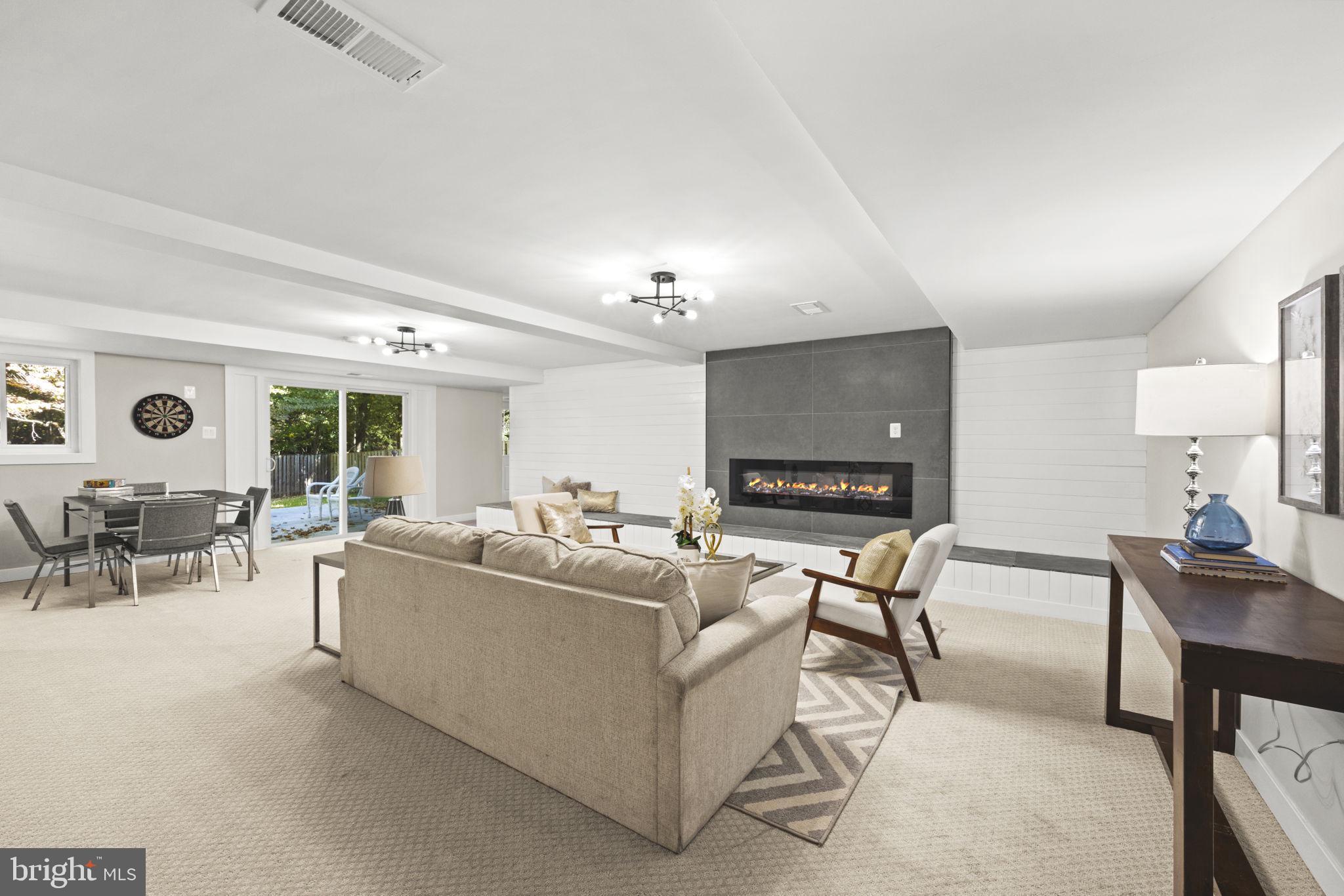 BIRCHWOOD - Residential