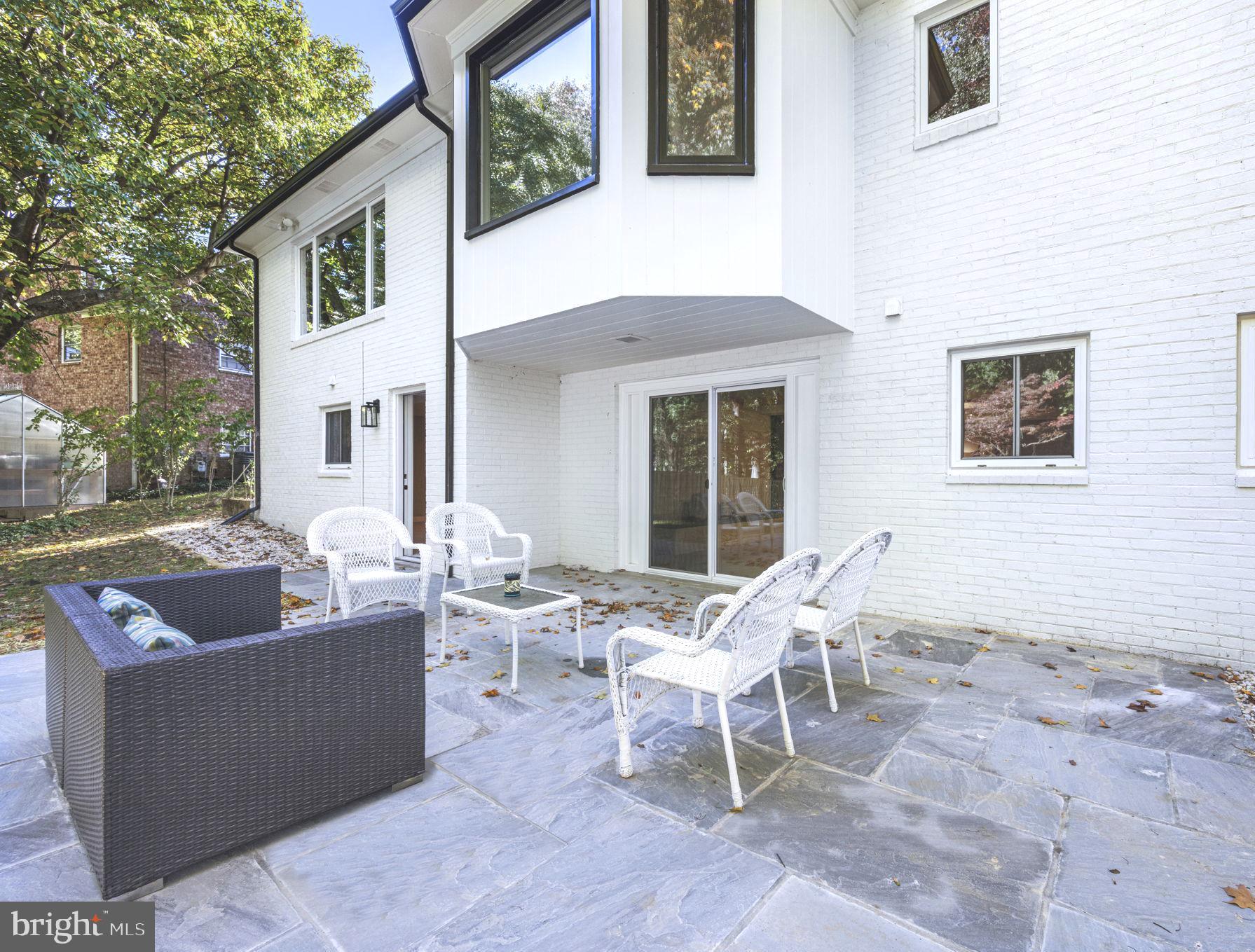 BIRCHWOOD - Residential