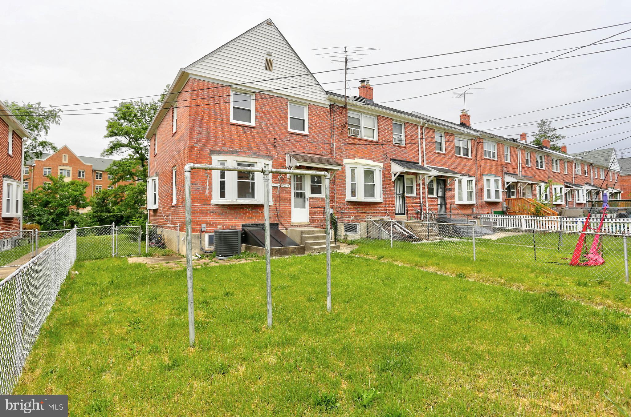 NORTHWOOD - Residential