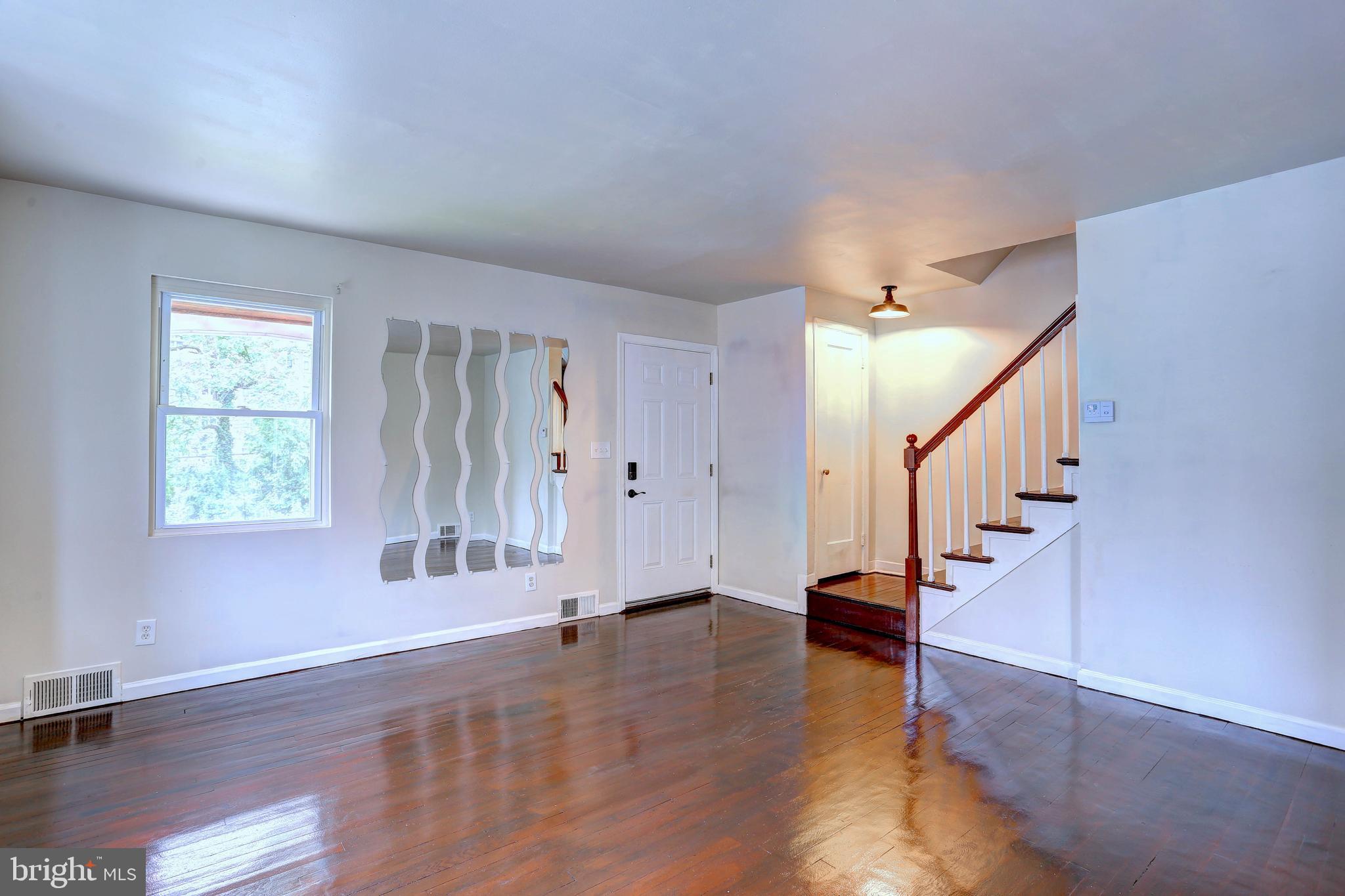 NORTHWOOD - Residential