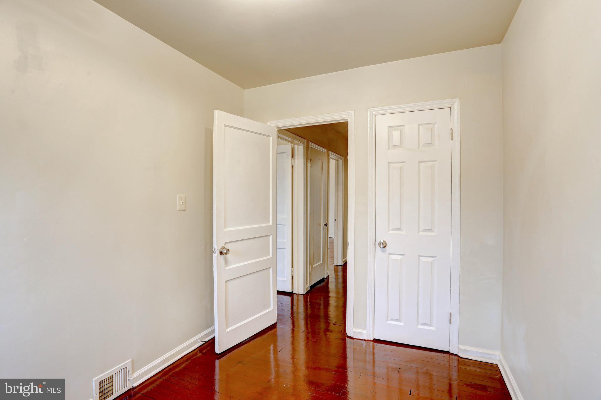 NORTHWOOD - Residential