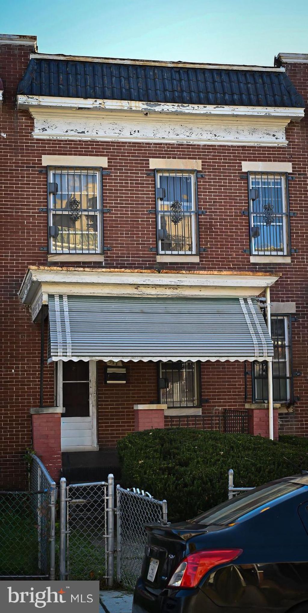 Photo of 517 N Edgewood Street, BALTIMORE, MD 21229 (MLS # MDBA2190344)