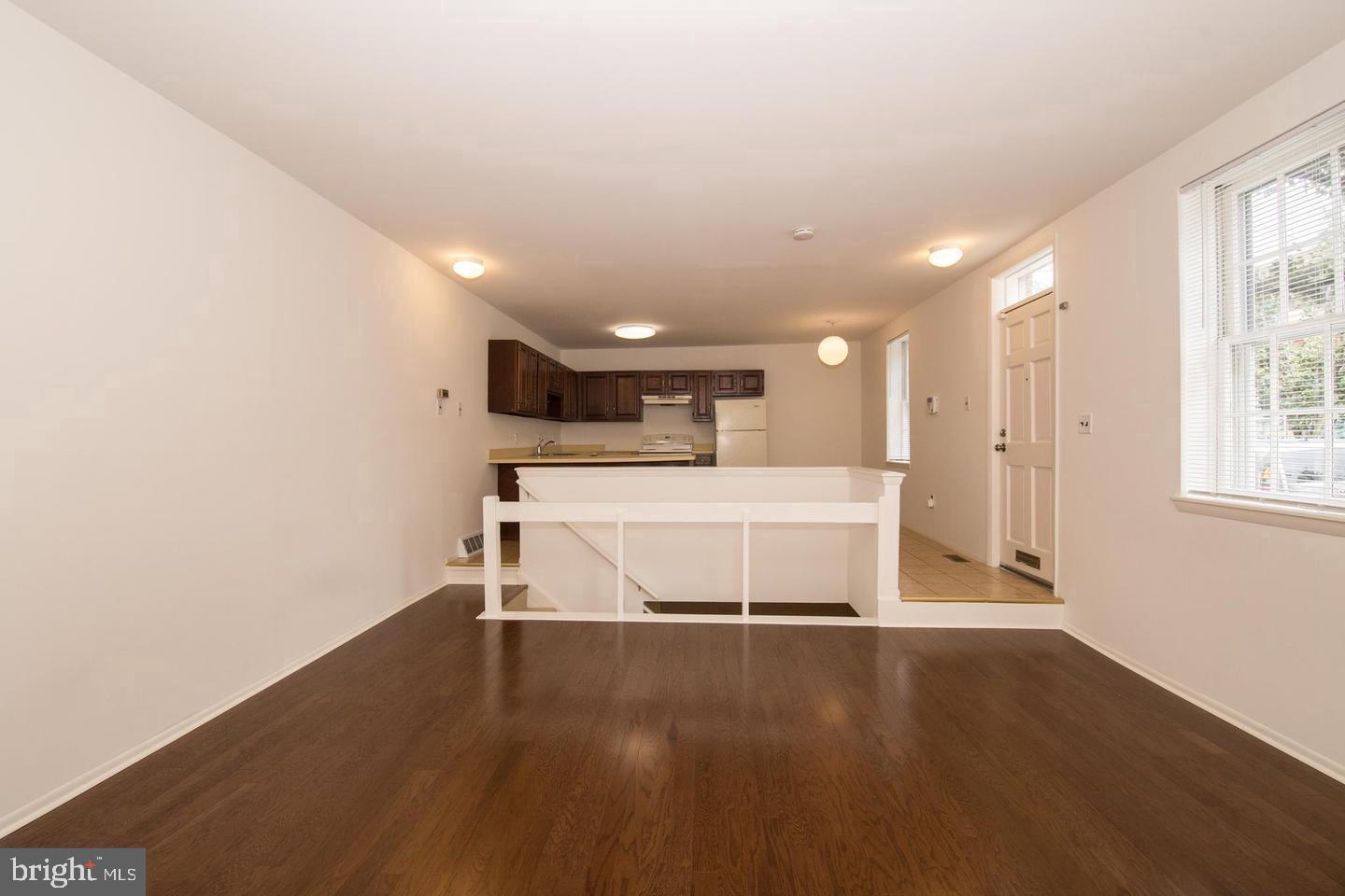 GRADUATE HOSPITAL - Residential Lease