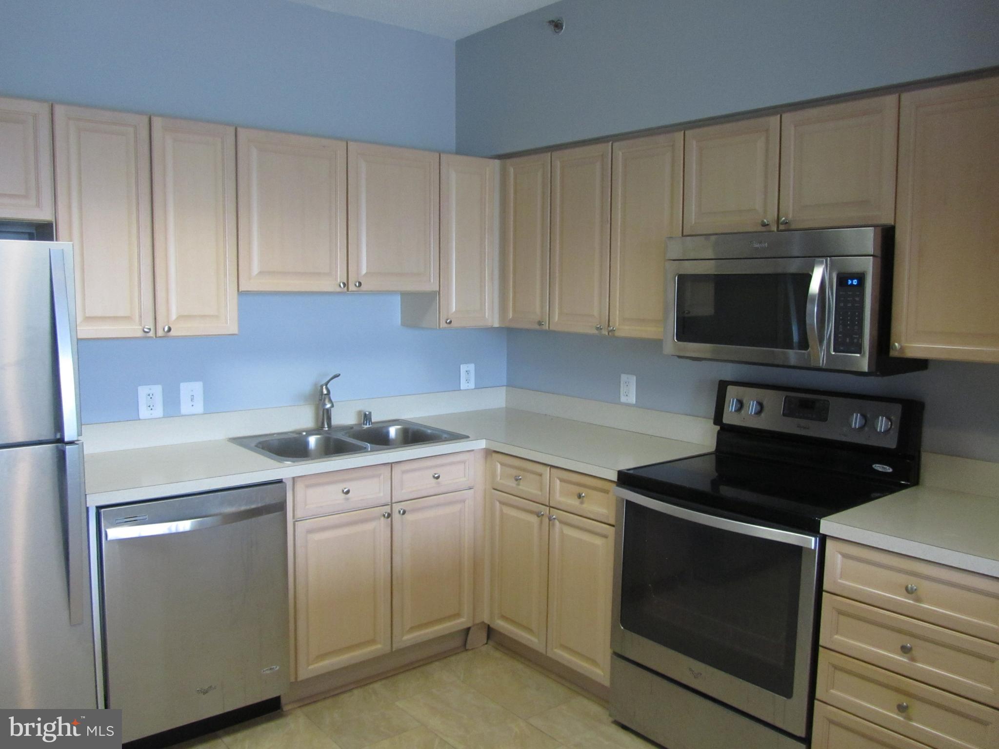 OVERLOOK AT LEISURE WORLD - Residential