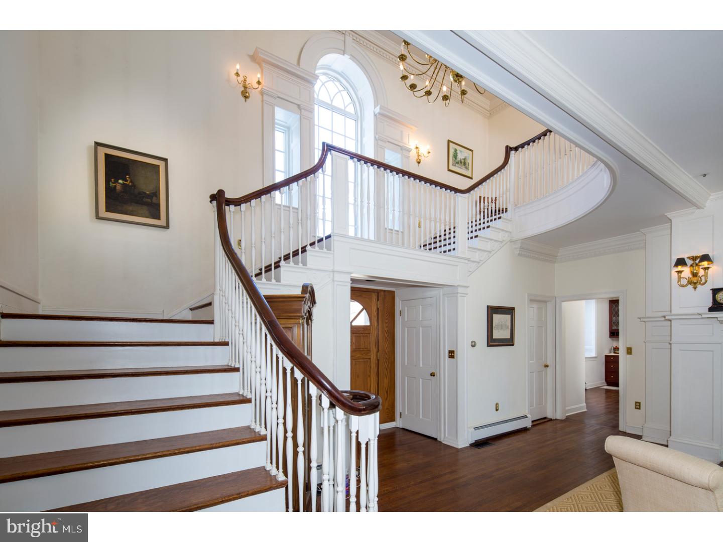 COUNTRY CLUB ESTS - Residential