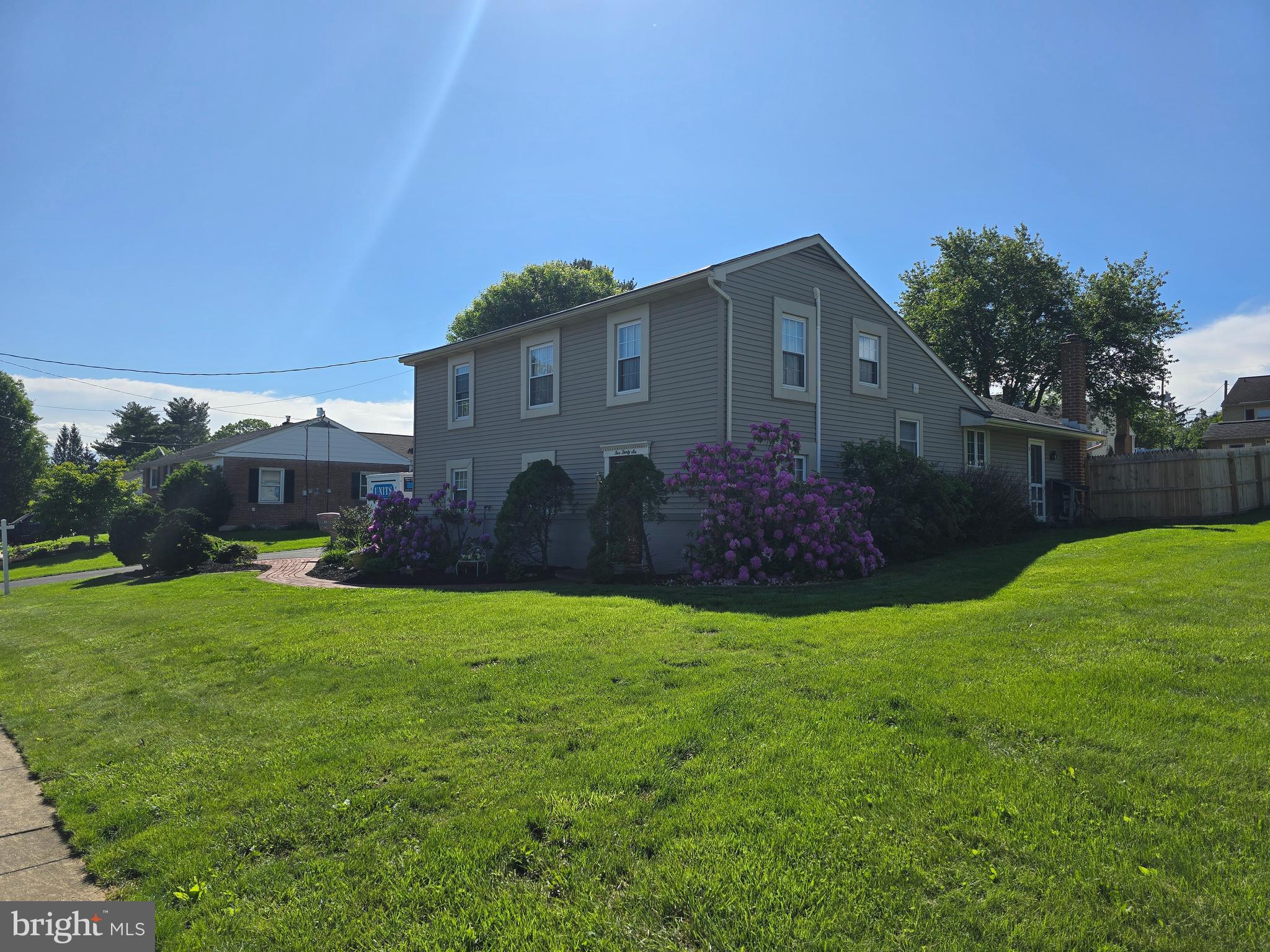 536 WESTFIELD DRIVE