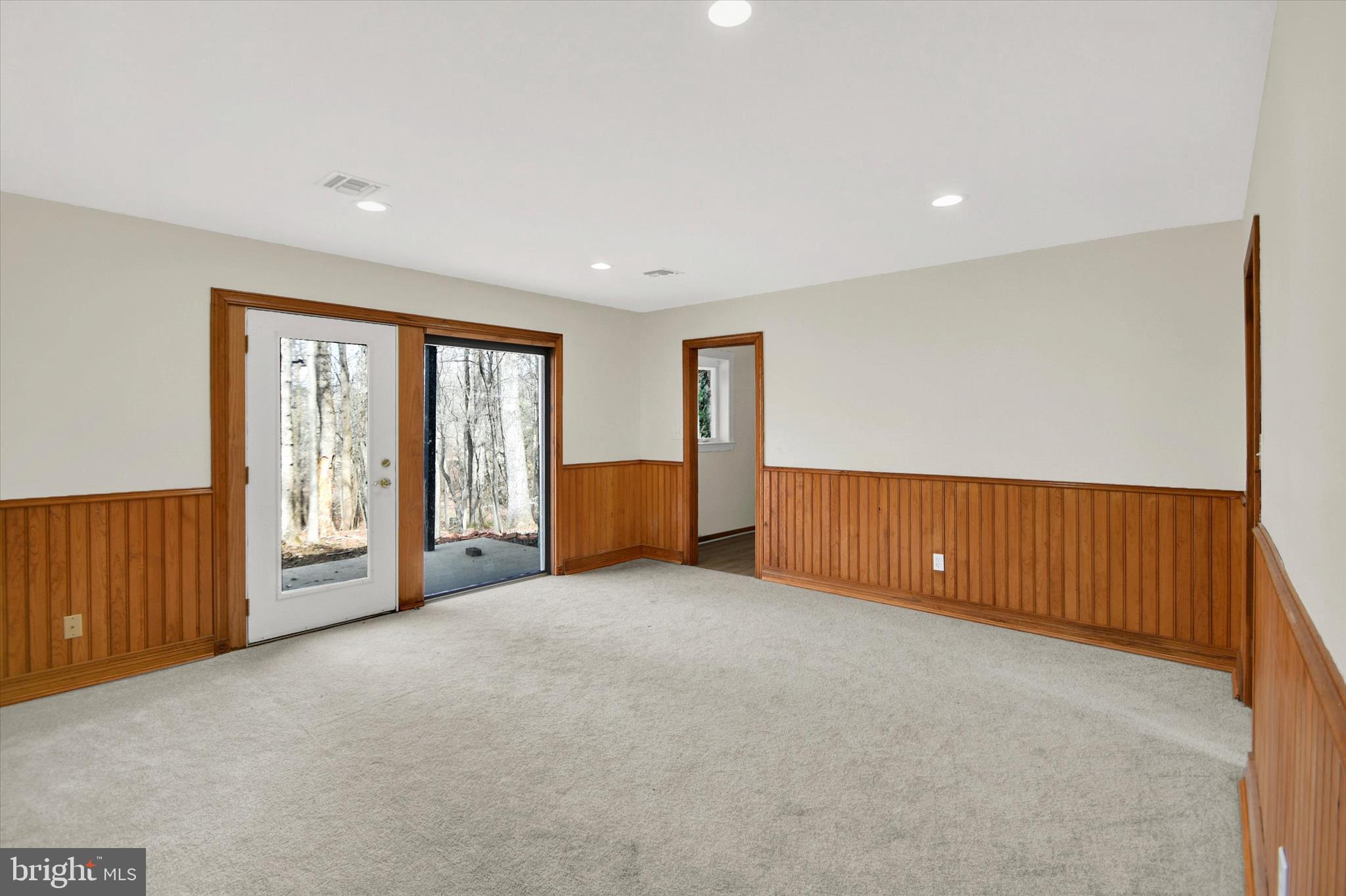 HERSHEYS MILL ESTS - Residential