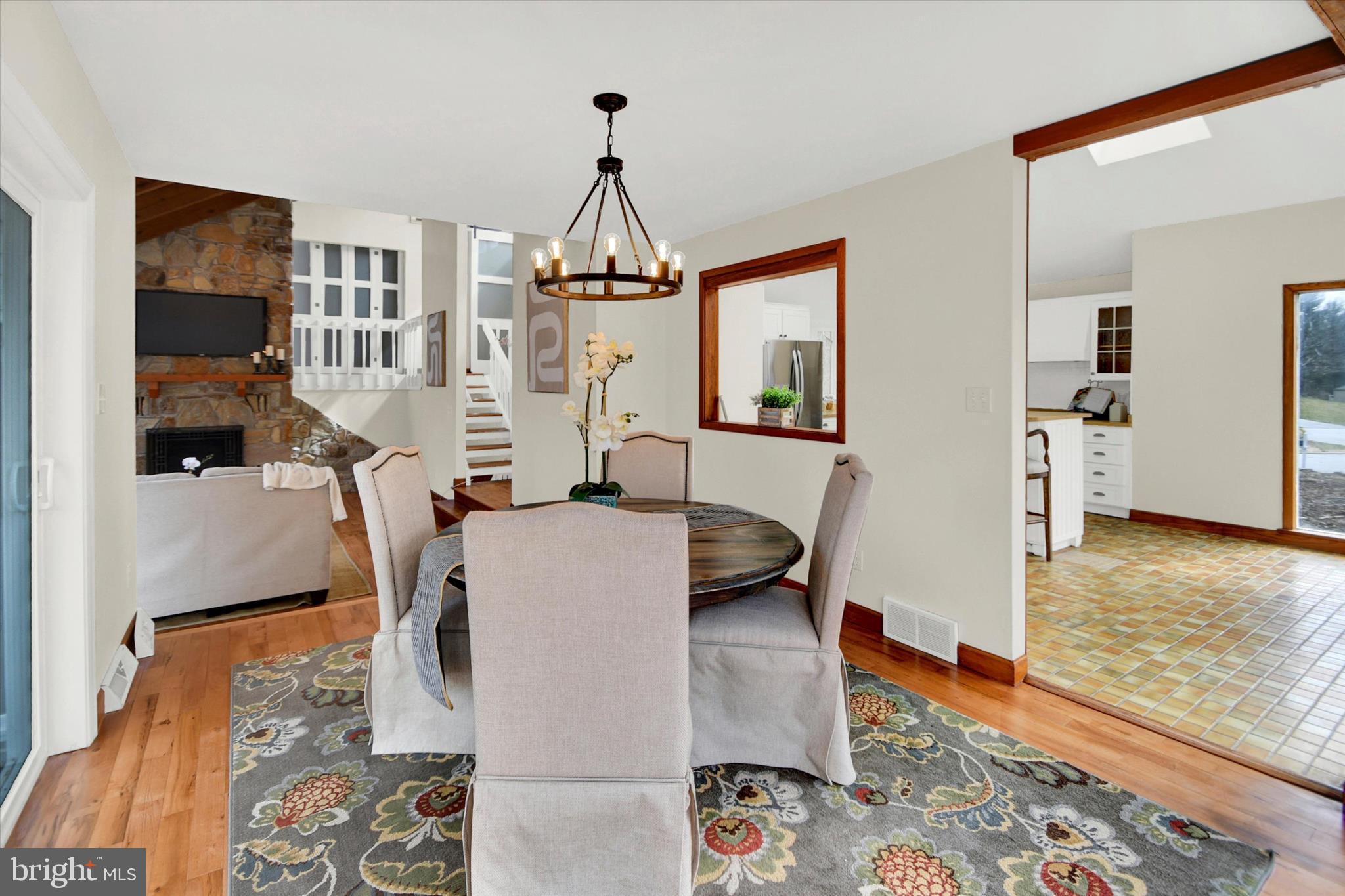 HERSHEYS MILL ESTS - Residential