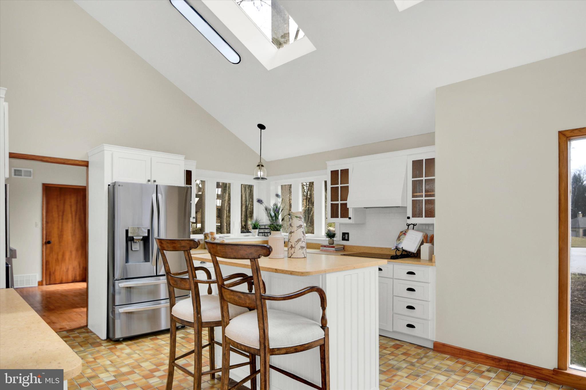 HERSHEYS MILL ESTS - Residential