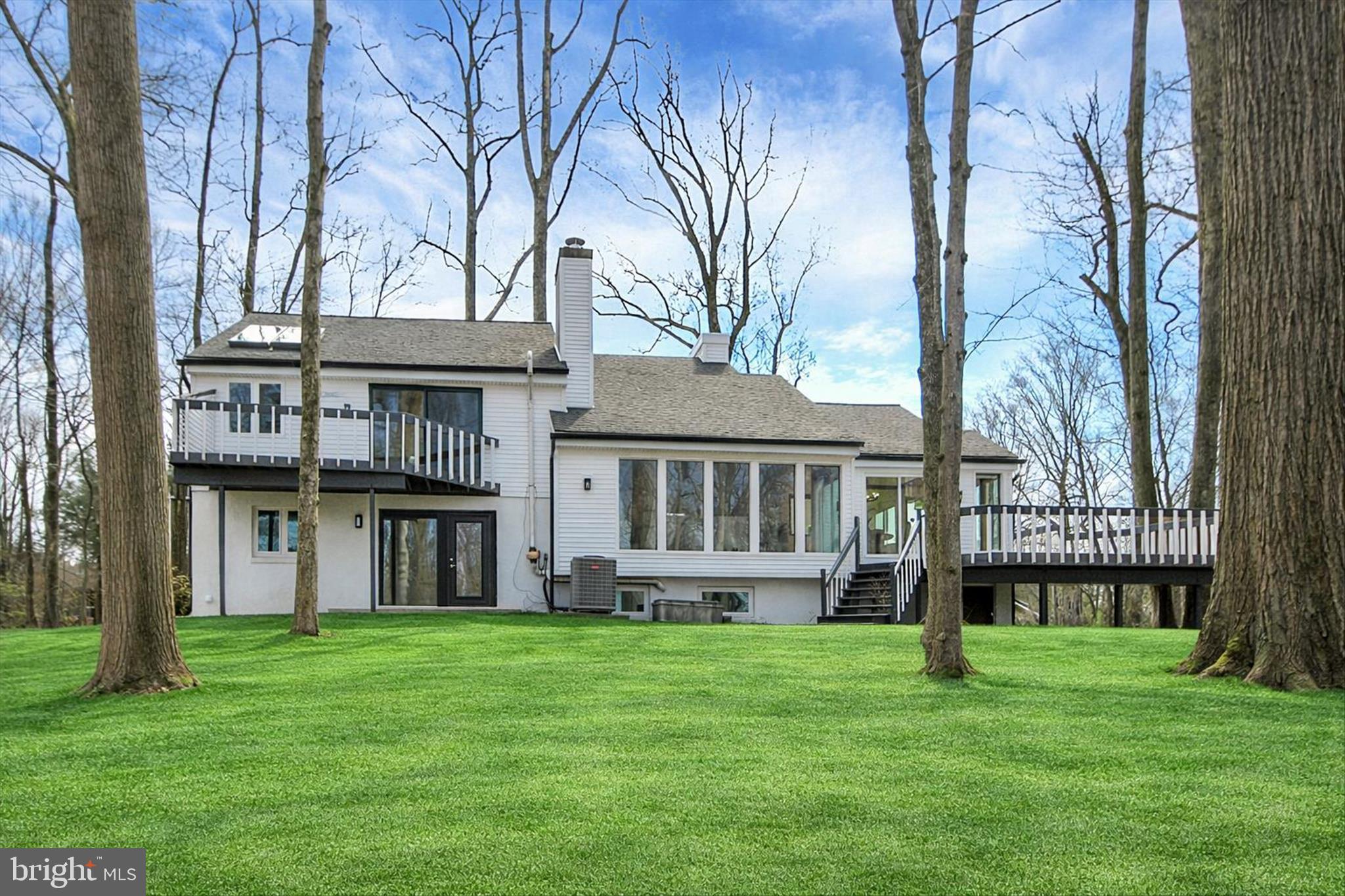 HERSHEYS MILL ESTS - Residential