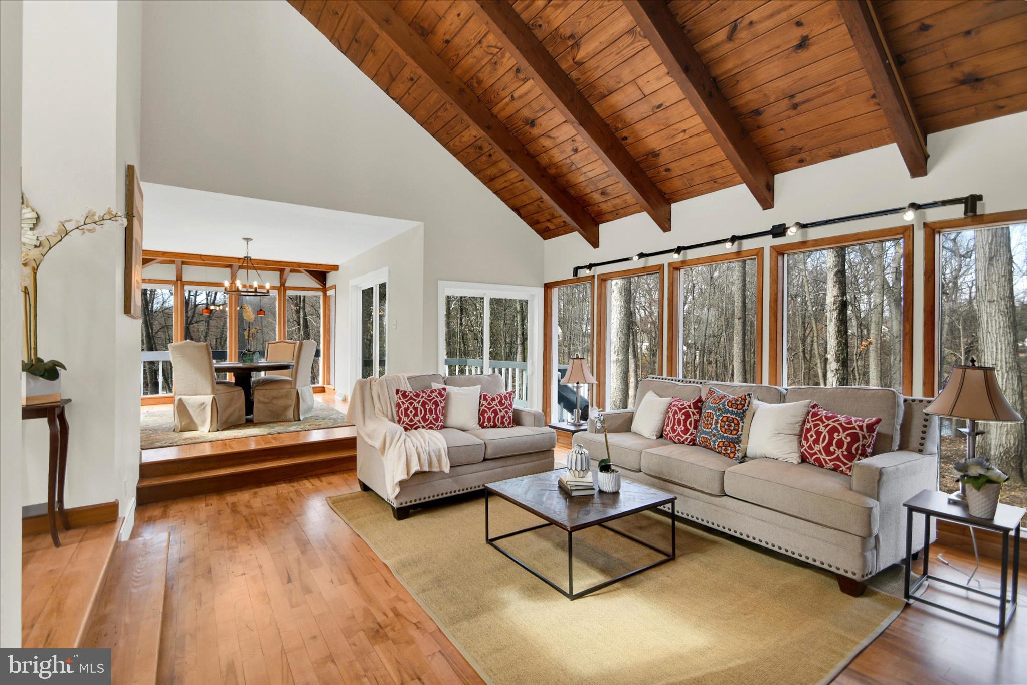 HERSHEYS MILL ESTS - Residential