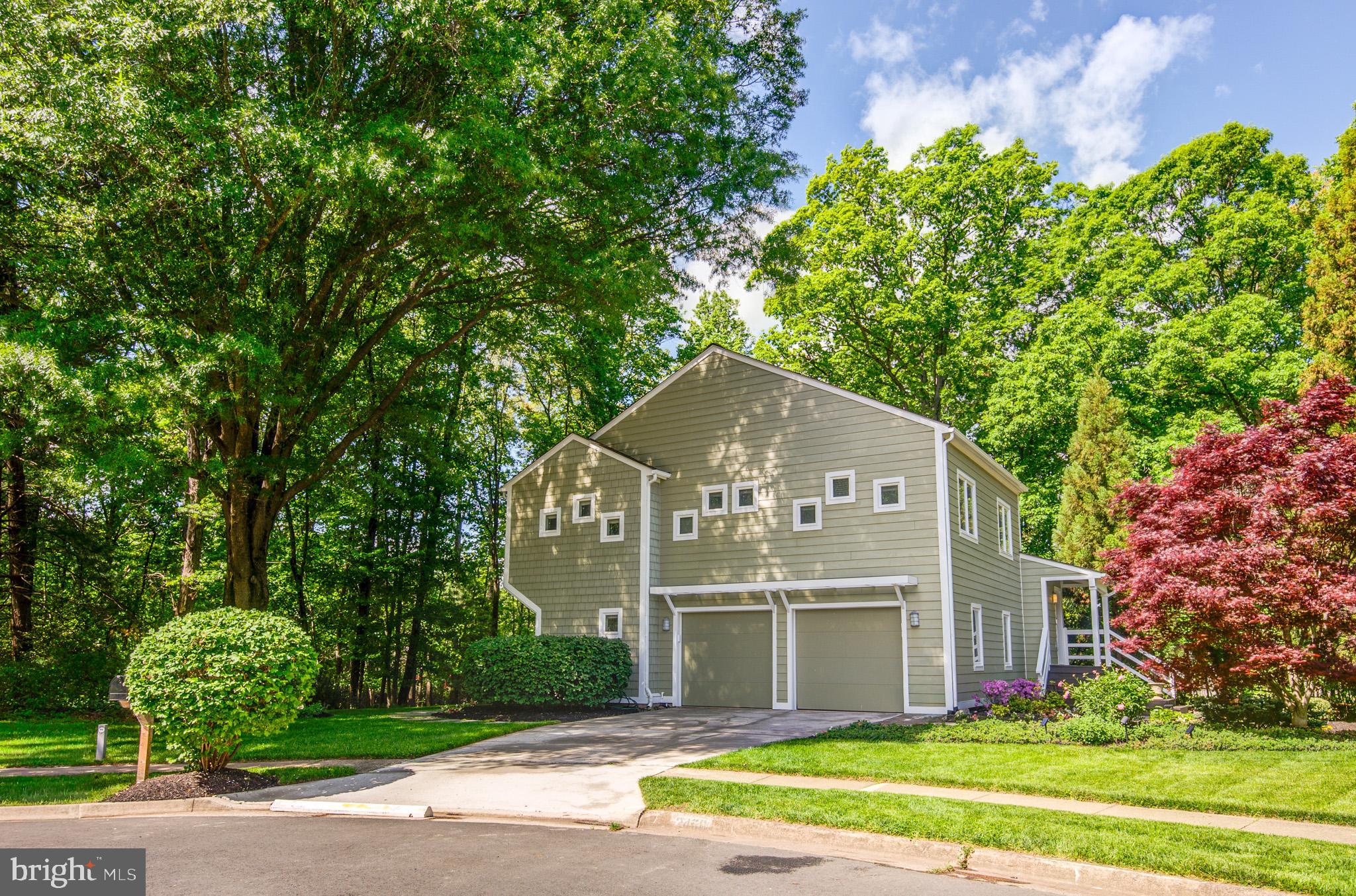 RESTON - Residential