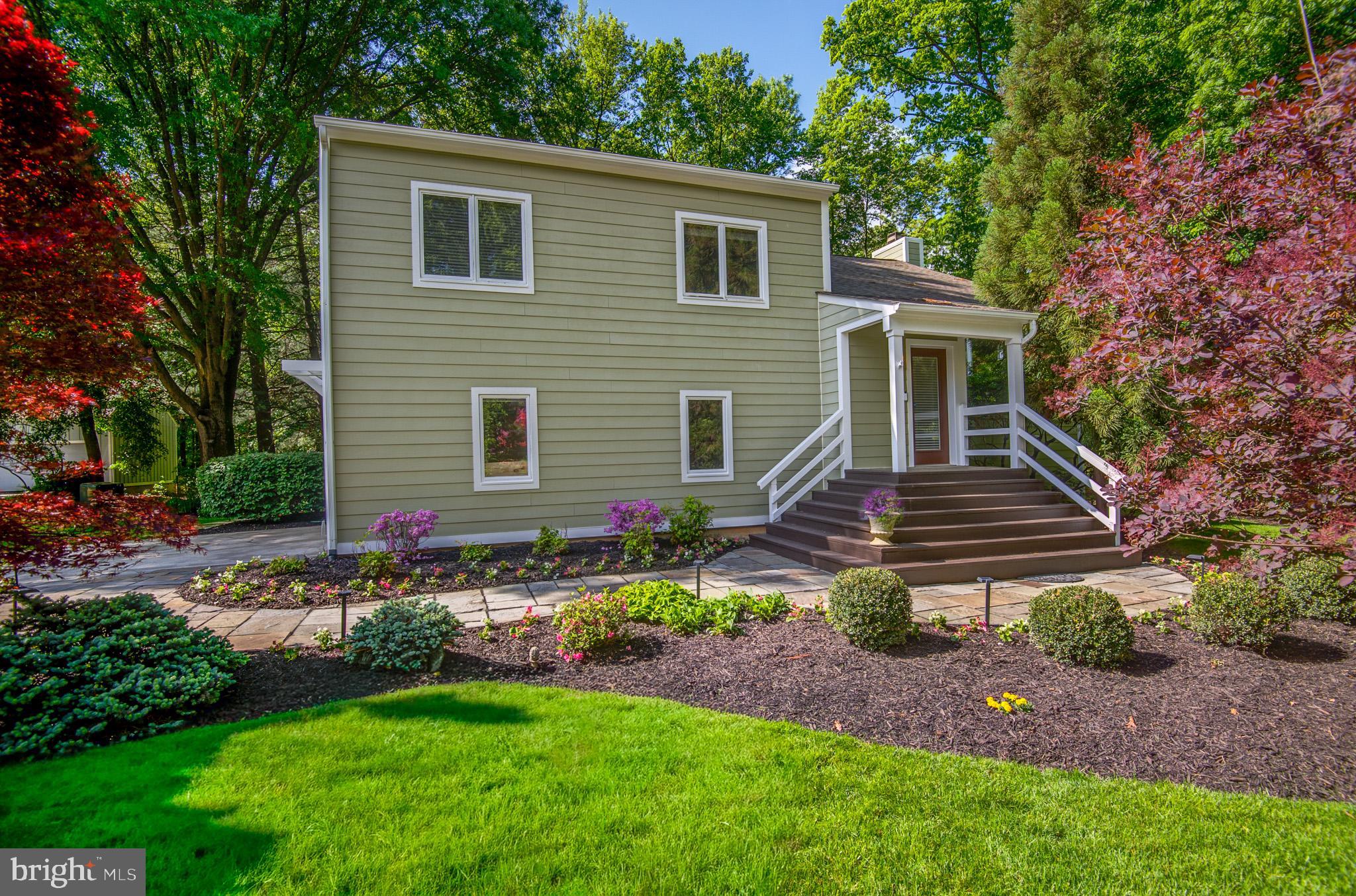 RESTON - Residential
