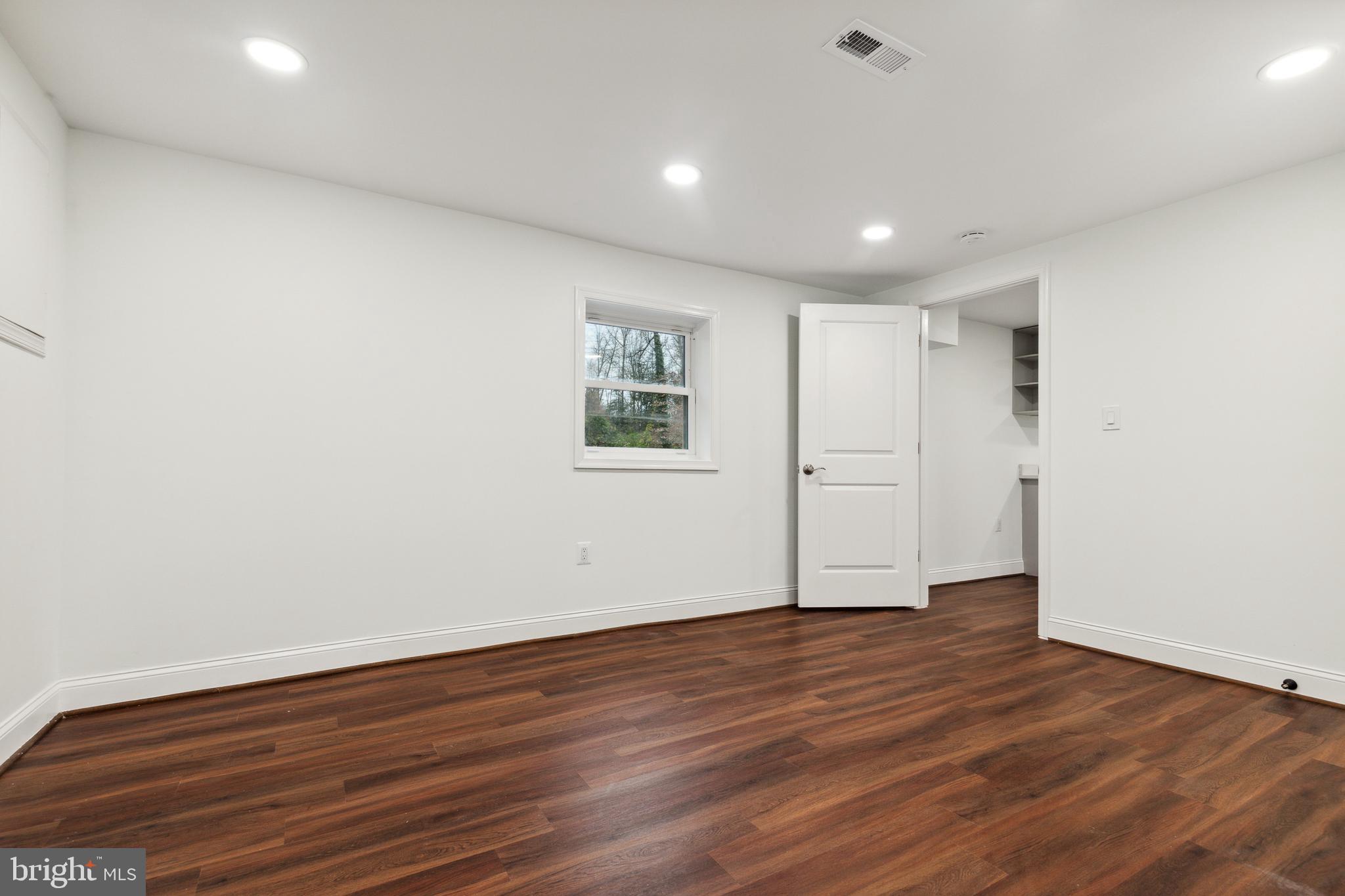 GRAHAM PARK J L CATO - Residential