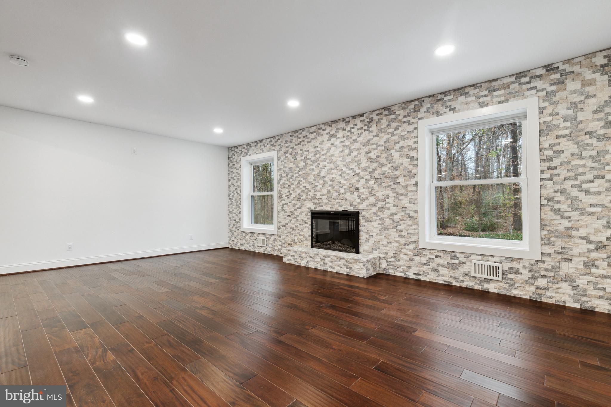 GRAHAM PARK J L CATO - Residential