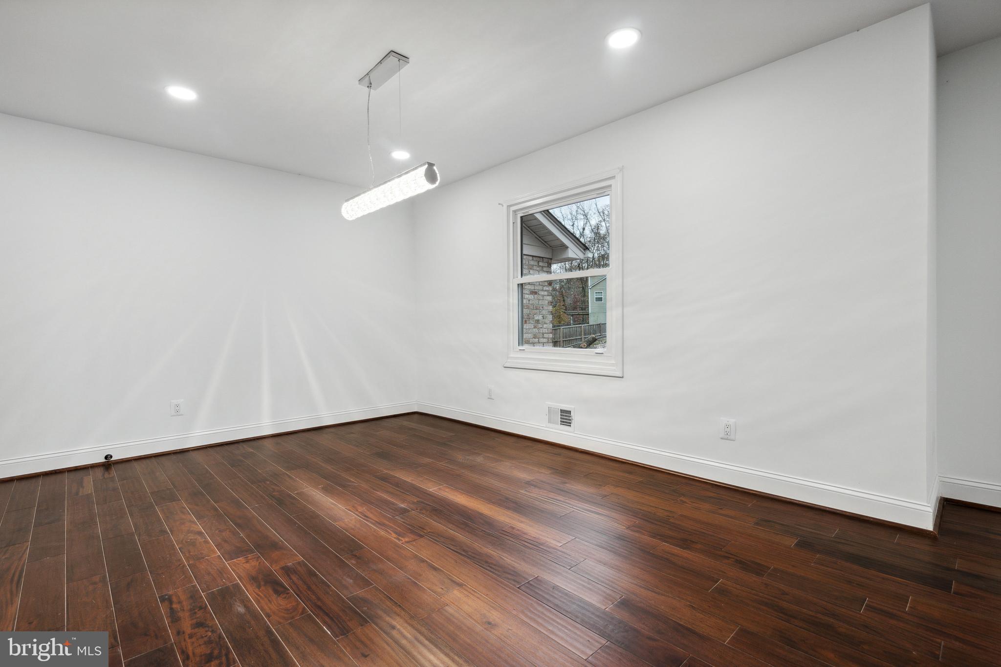 GRAHAM PARK J L CATO - Residential