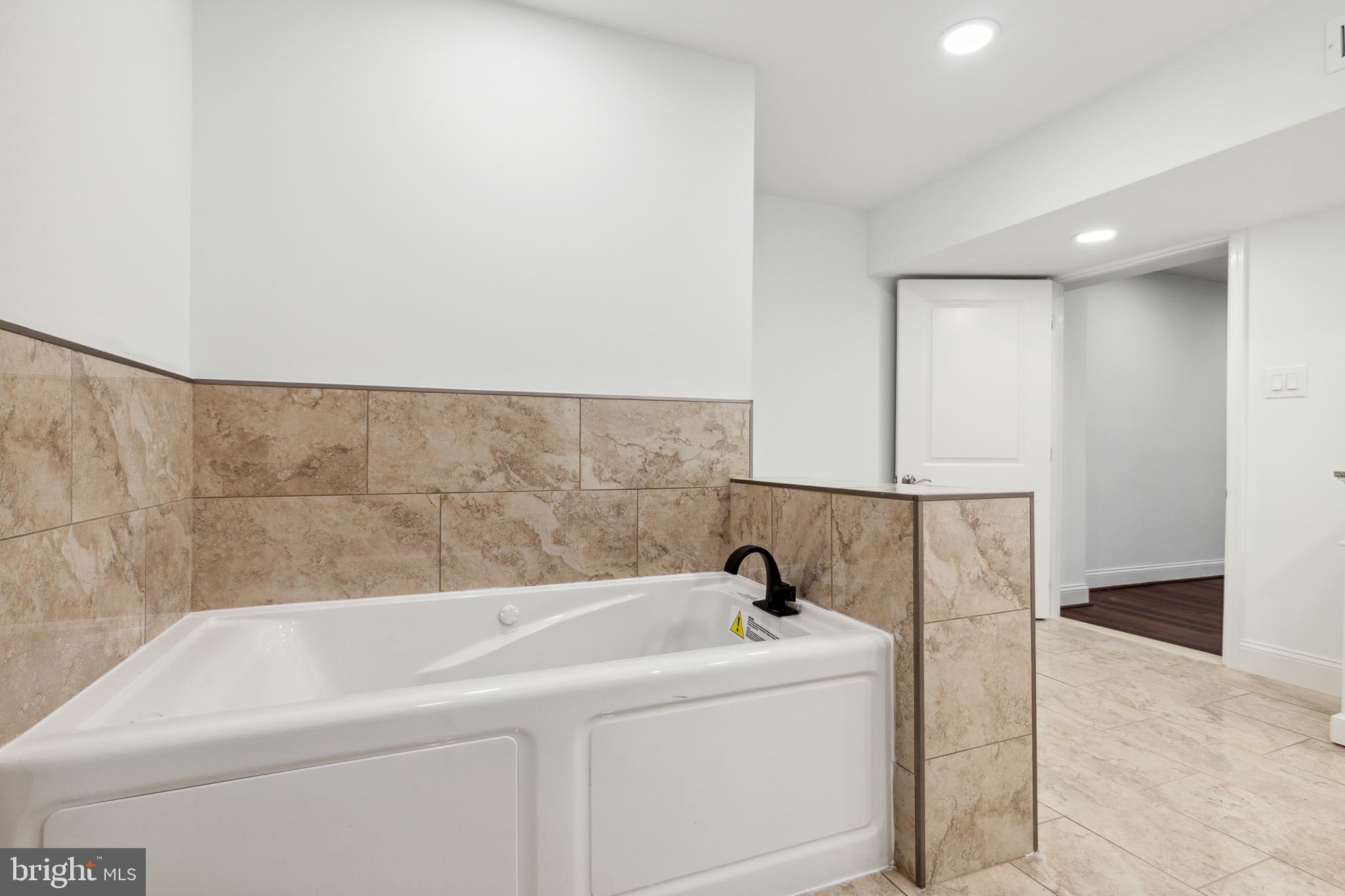 GRAHAM PARK J L CATO - Residential