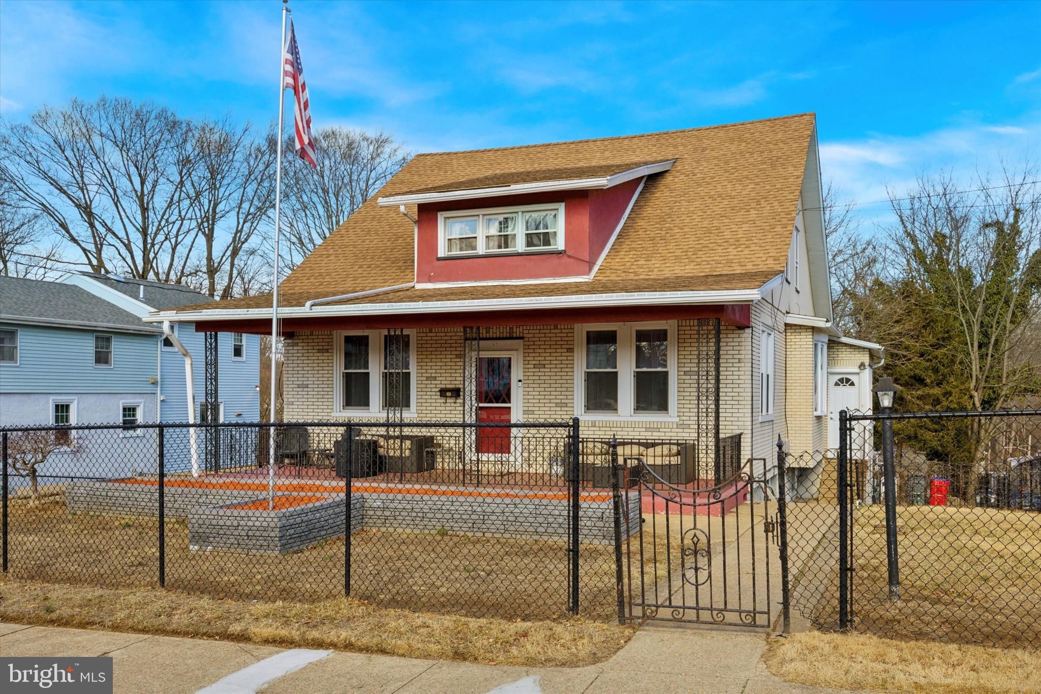 ROCKLEDGE - Residential