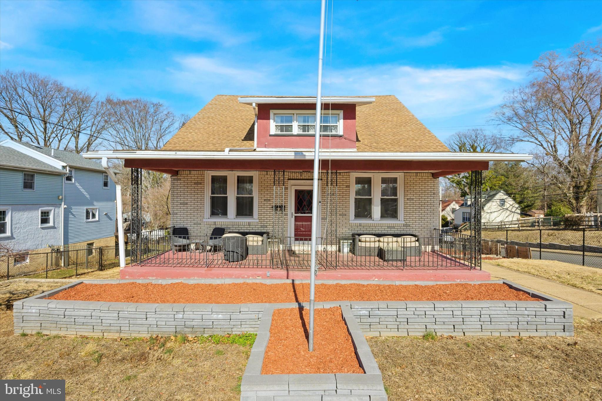 ROCKLEDGE - Residential