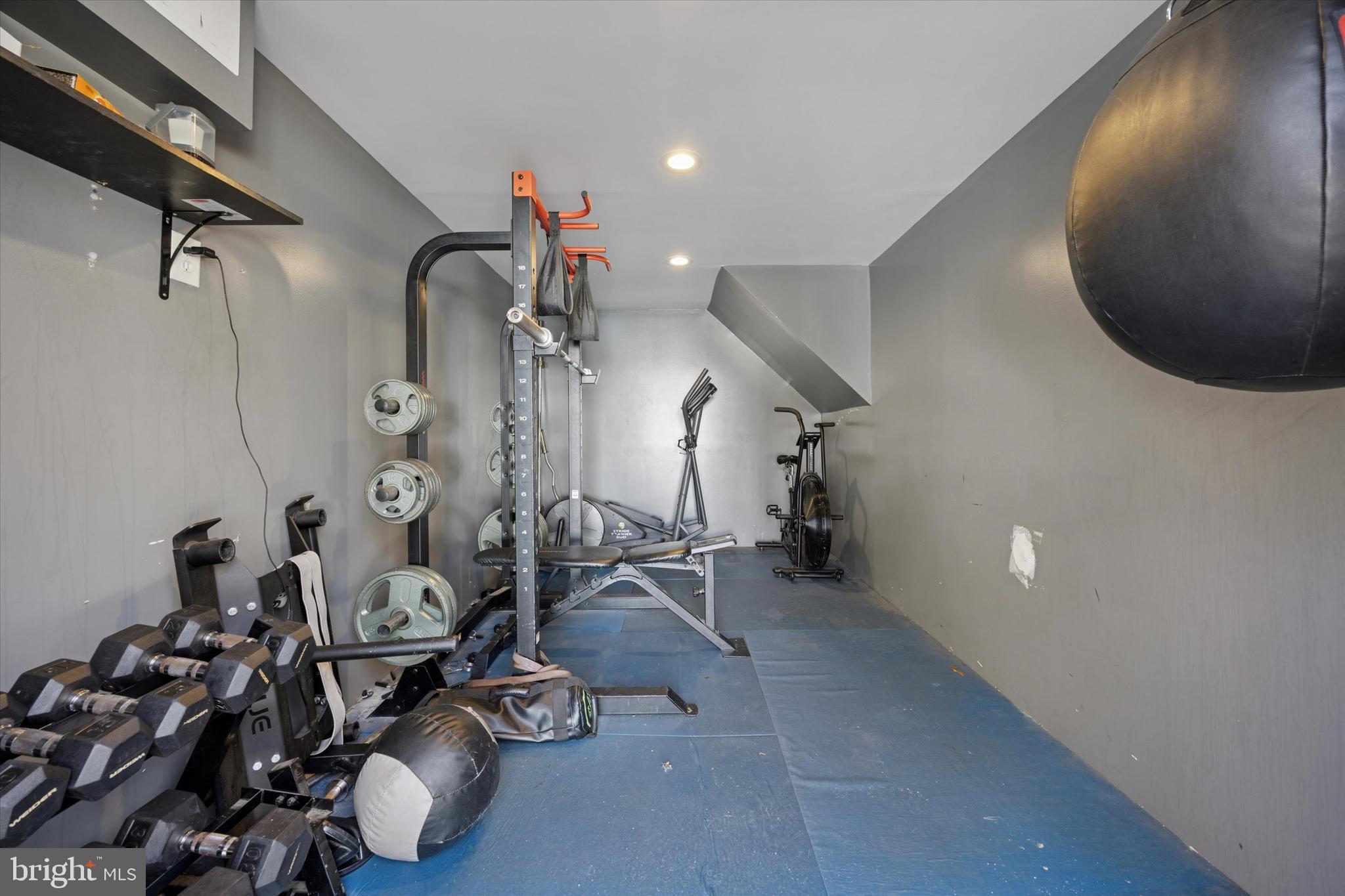 ROCKLEDGE - Residential