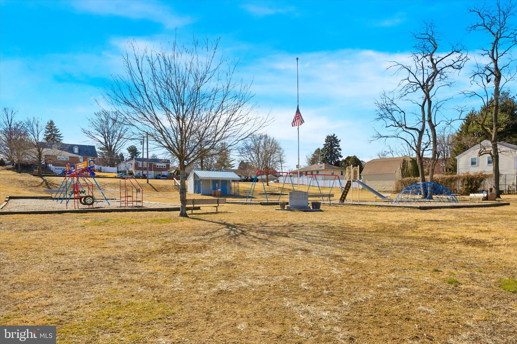 ROCKLEDGE - Residential