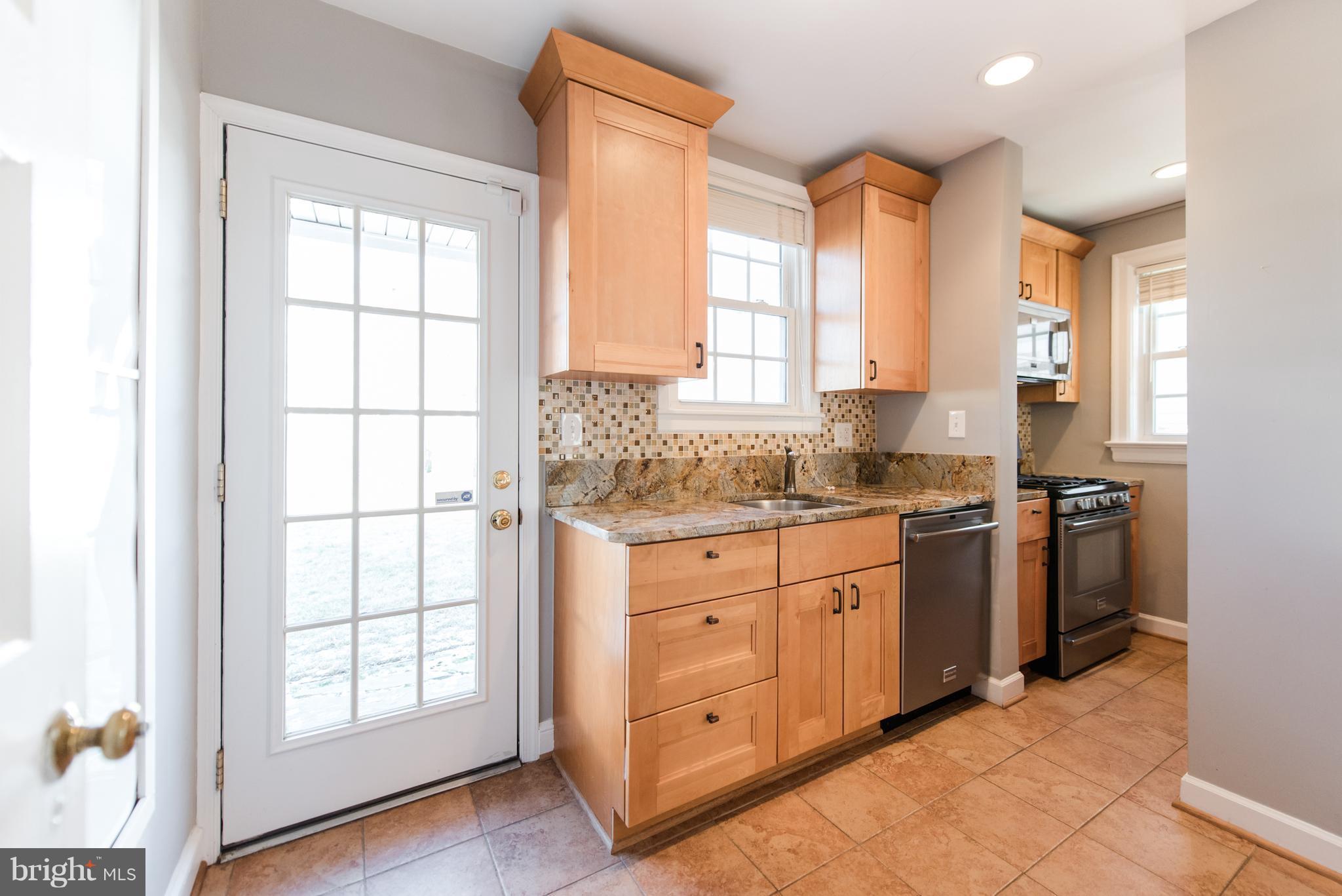 ROSEMONT PARK - Residential