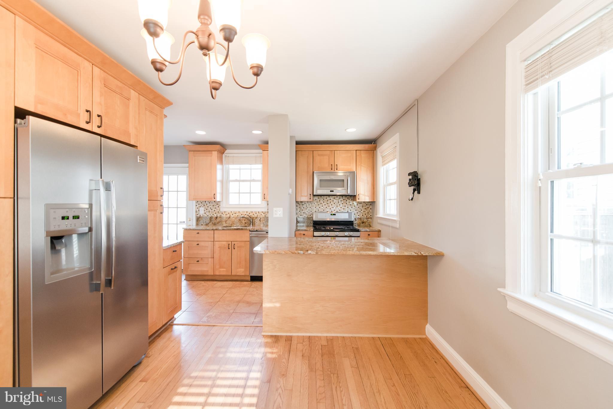 ROSEMONT PARK - Residential