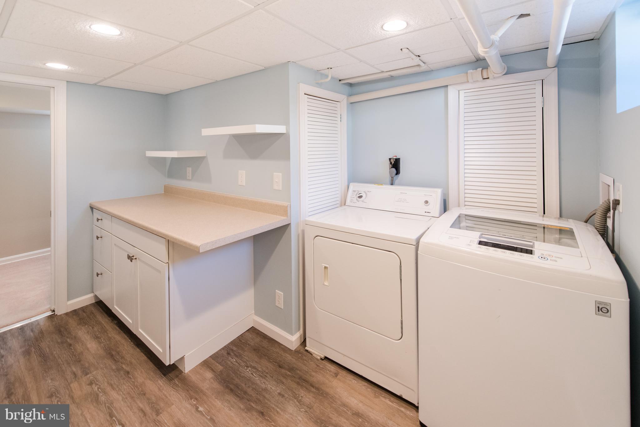 ROSEMONT PARK - Residential