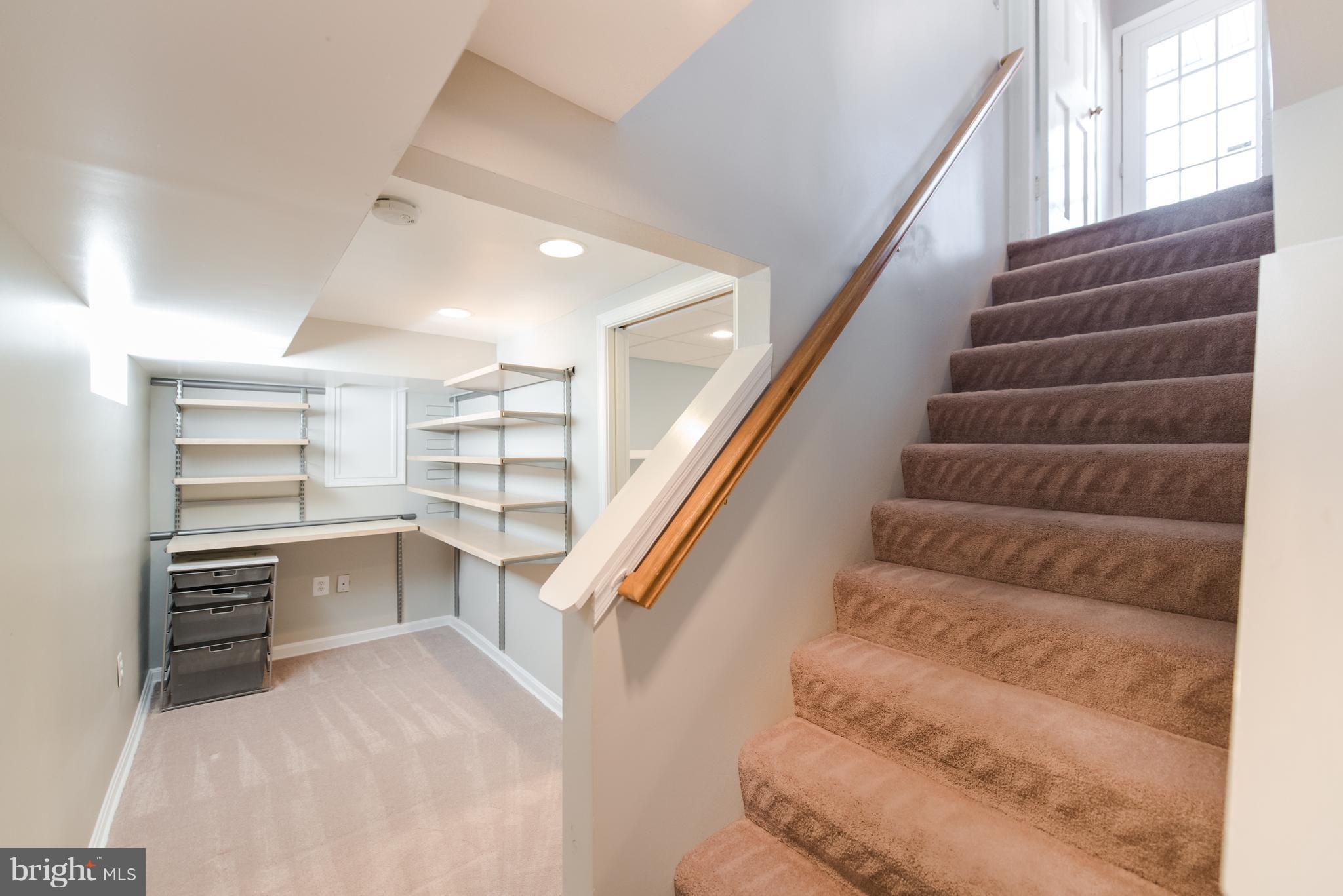 ROSEMONT PARK - Residential