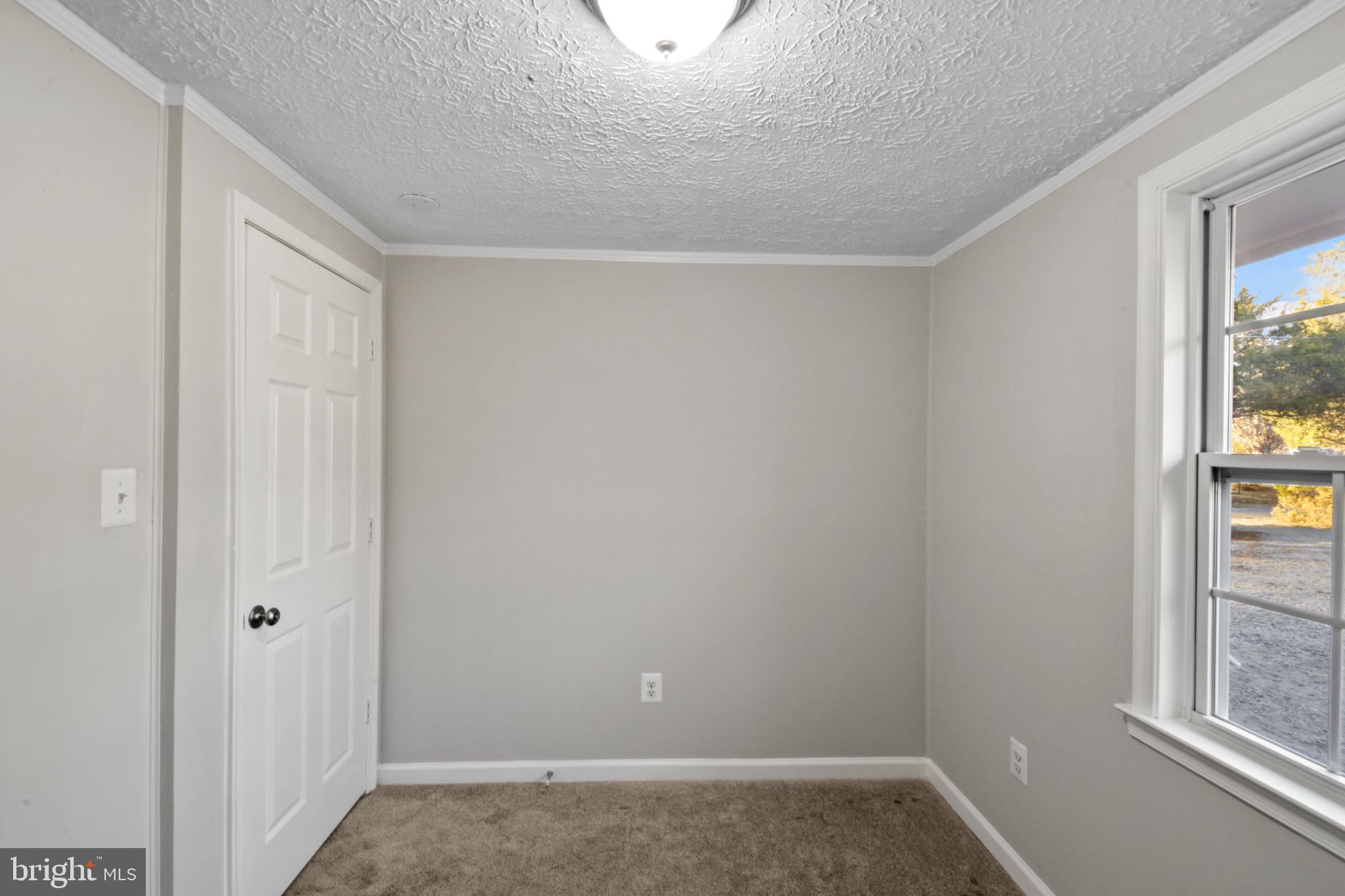 TODDS TAVERN - Residential