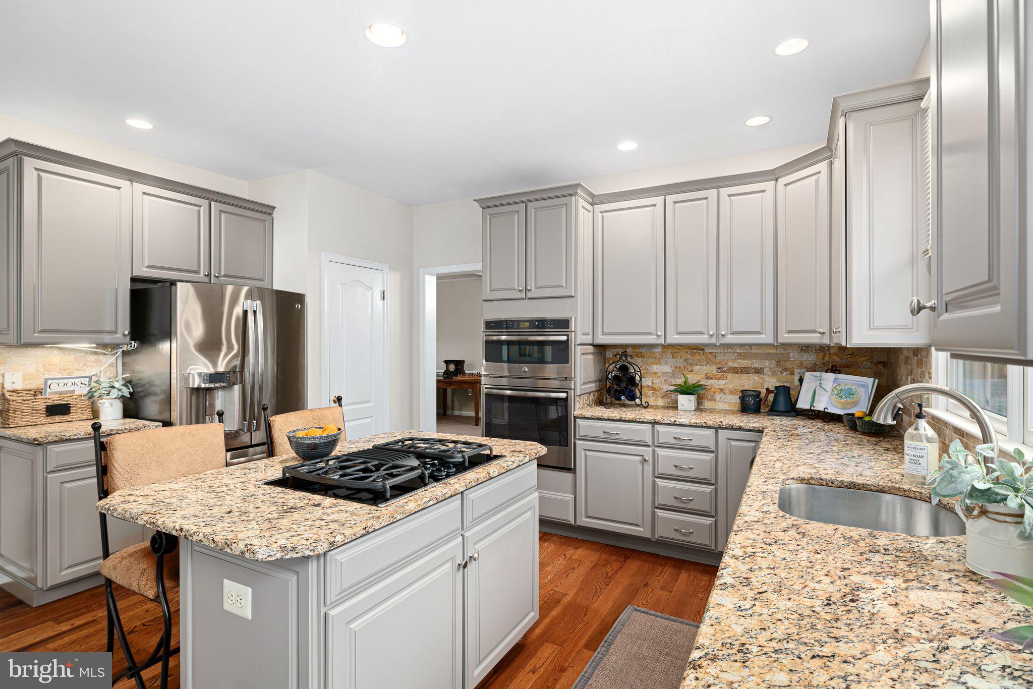 MILL RUN - Residential