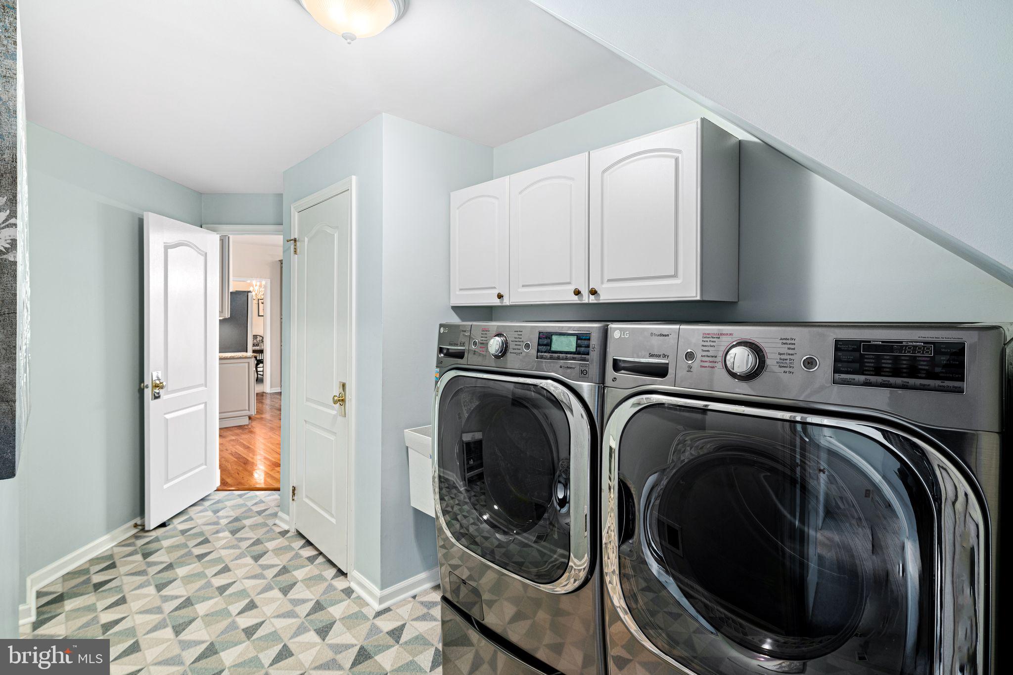 MILL RUN - Residential