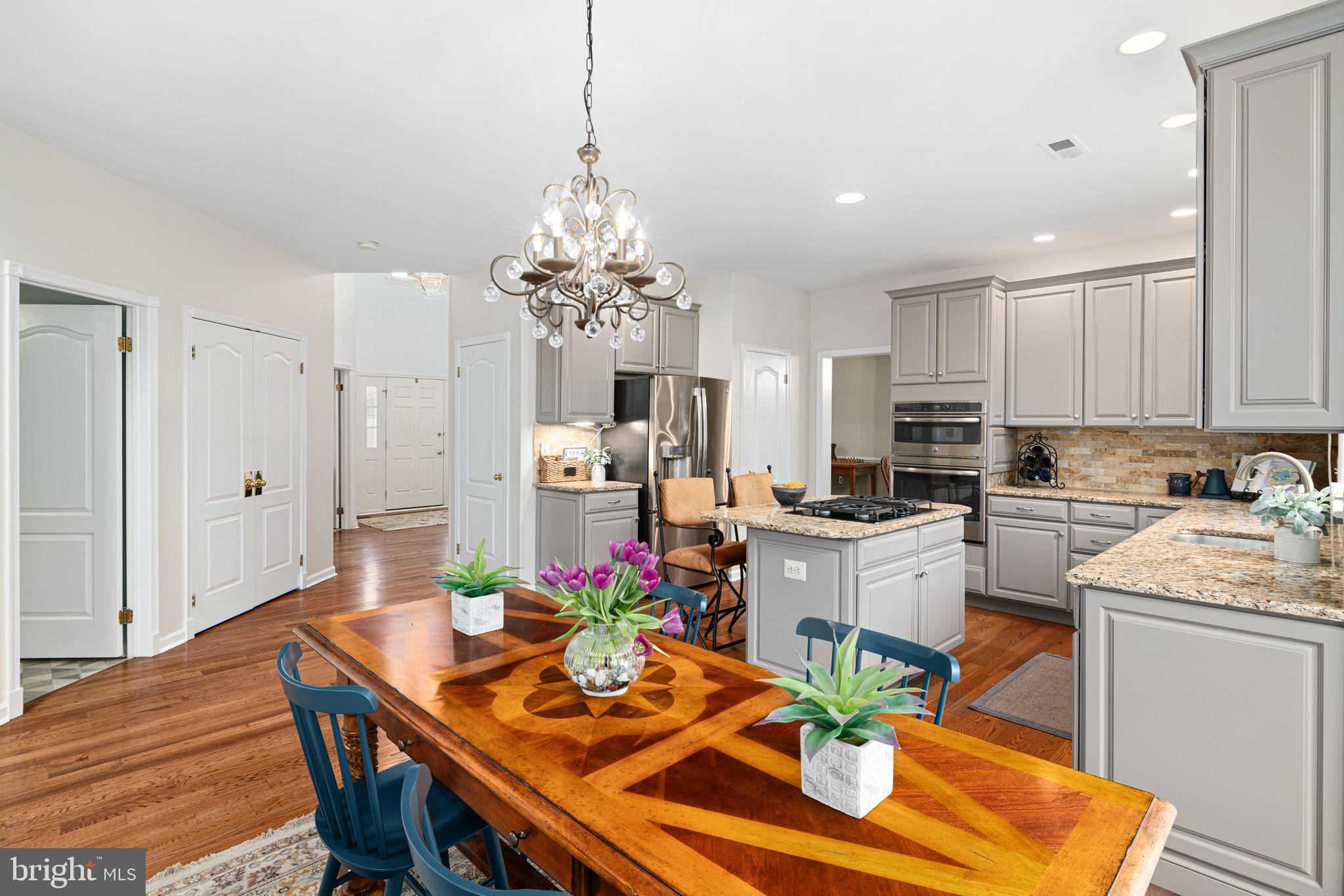 MILL RUN - Residential