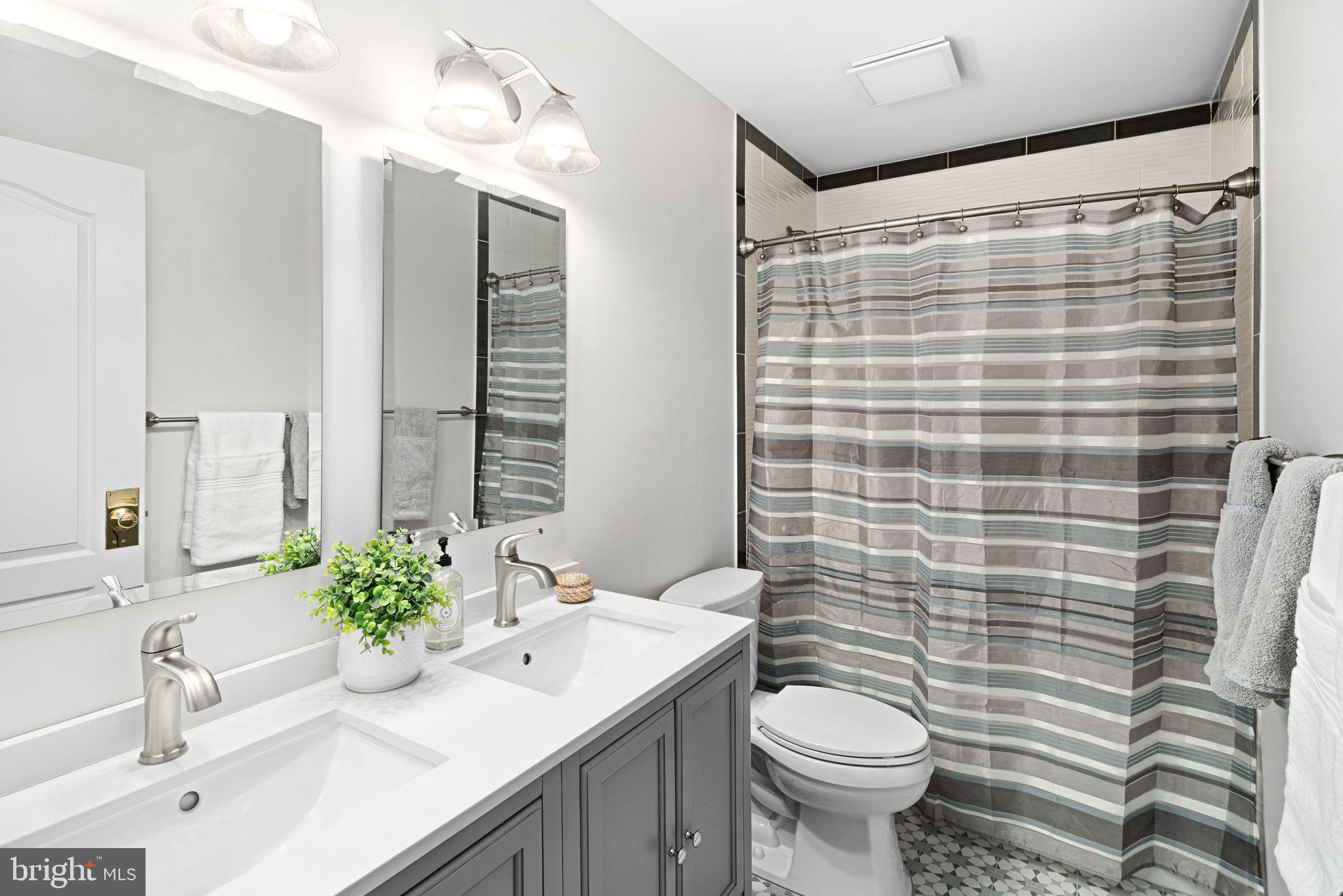 MILL RUN - Residential