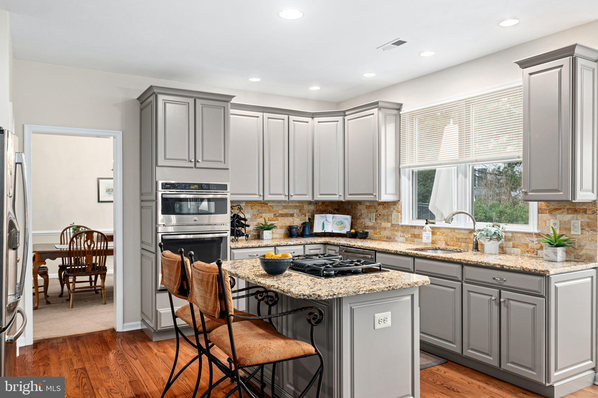 MILL RUN - Residential