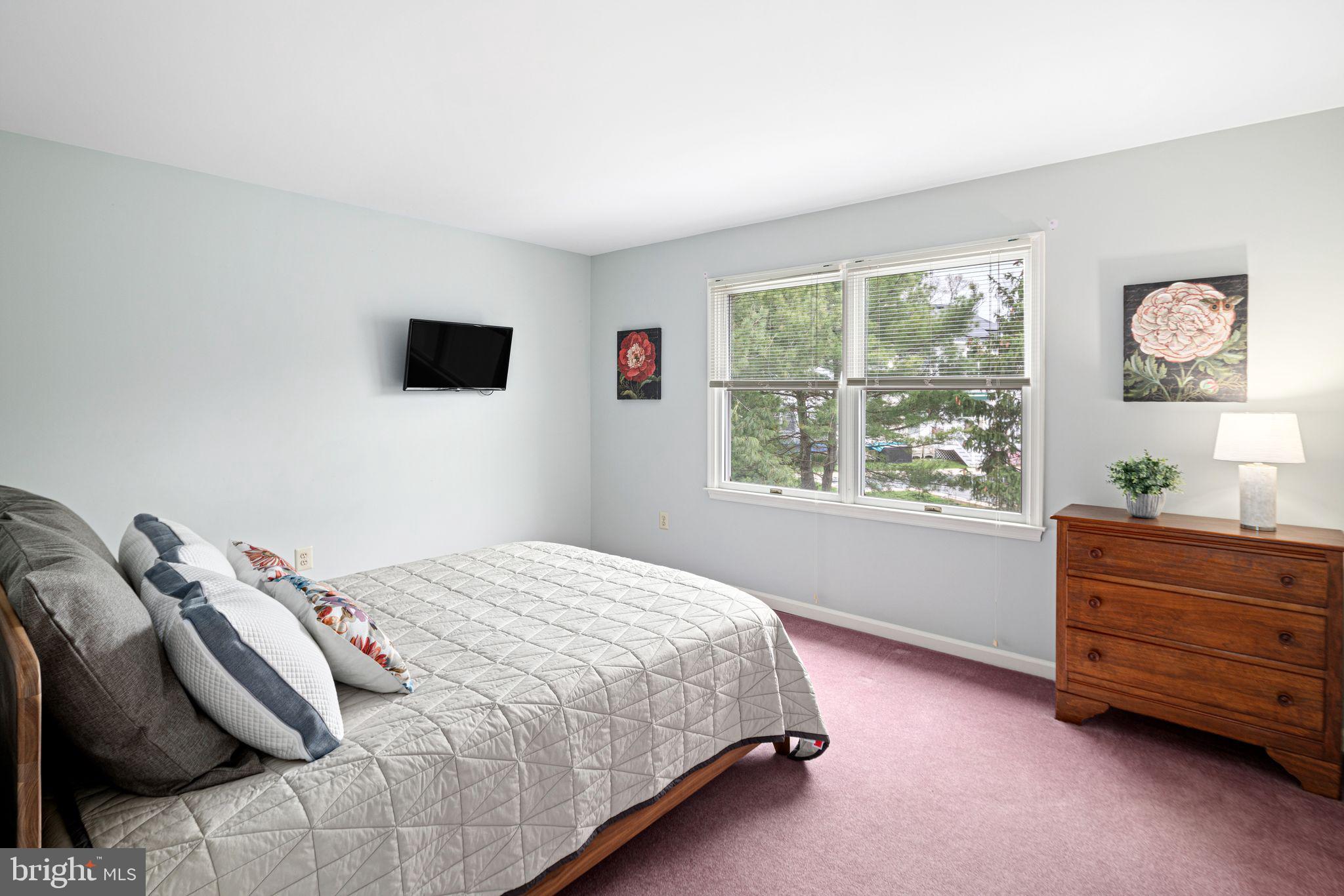 MILL RUN - Residential