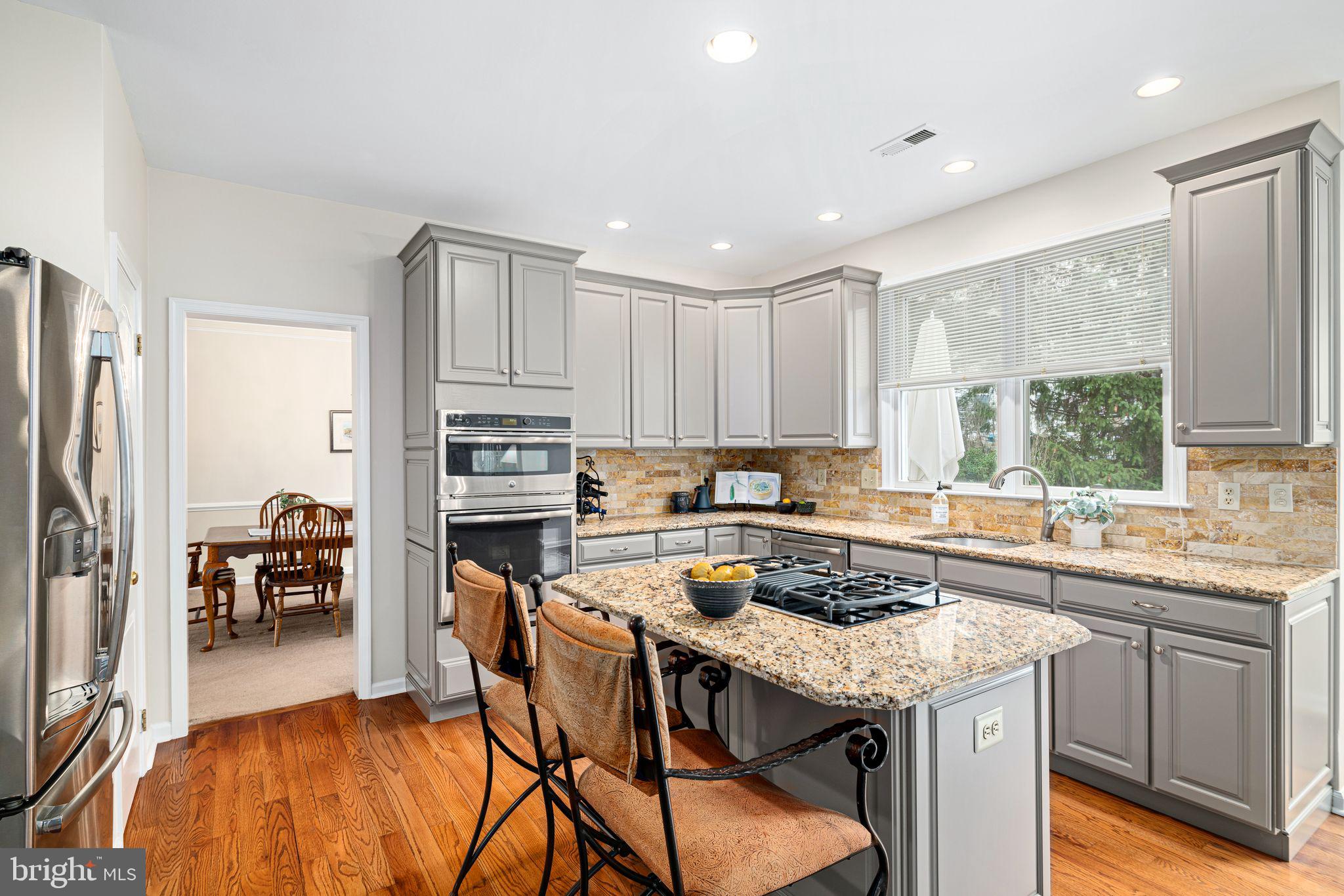 MILL RUN - Residential