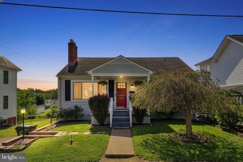 Photo of 525 First St. St, CULPEPER, VA 22701 (MLS # VACU2014910)